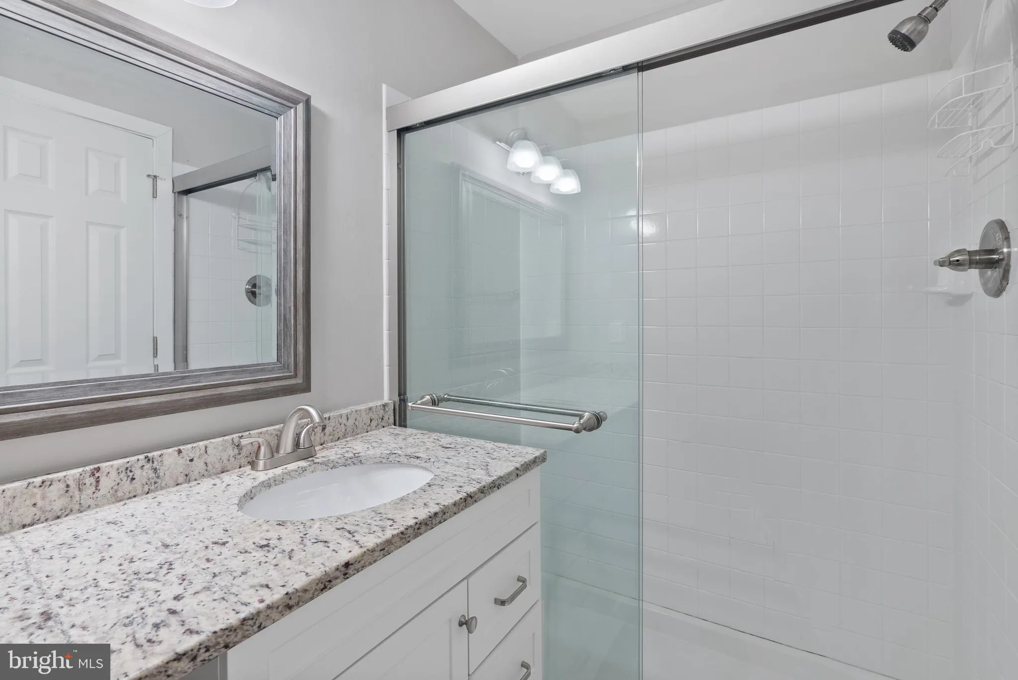 Philadelphia, Pennsylvania 19114, United States, 2 Bedrooms Bedrooms, ,3 BathroomsBathrooms,Residential,Contingent,80882
