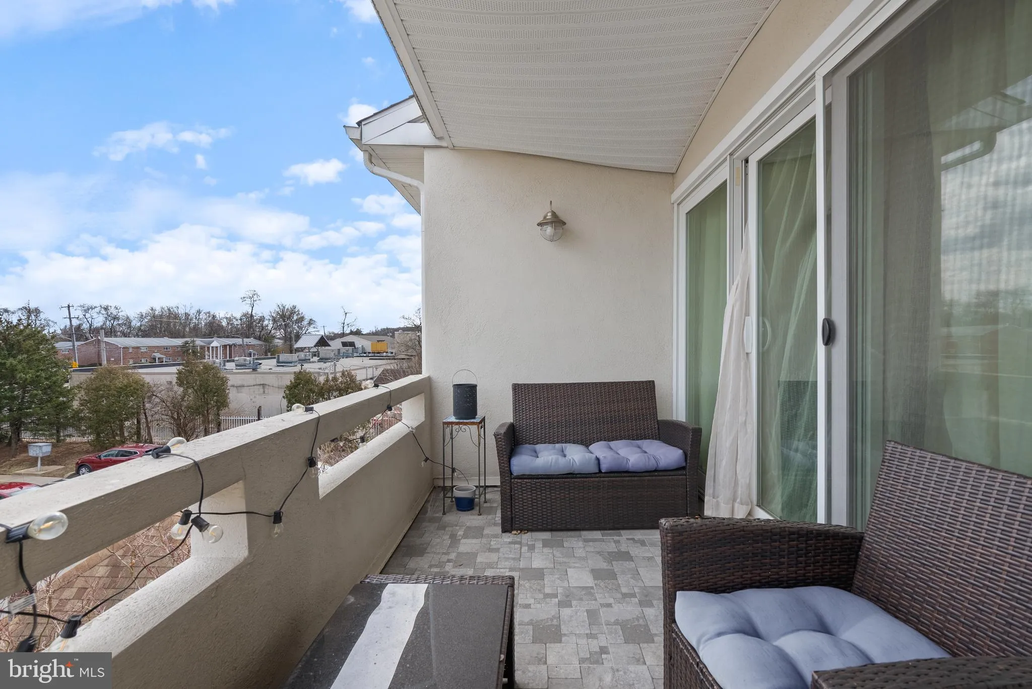Philadelphia, Pennsylvania 19114, United States, 2 Bedrooms Bedrooms, ,3 BathroomsBathrooms,Residential,Contingent,80882