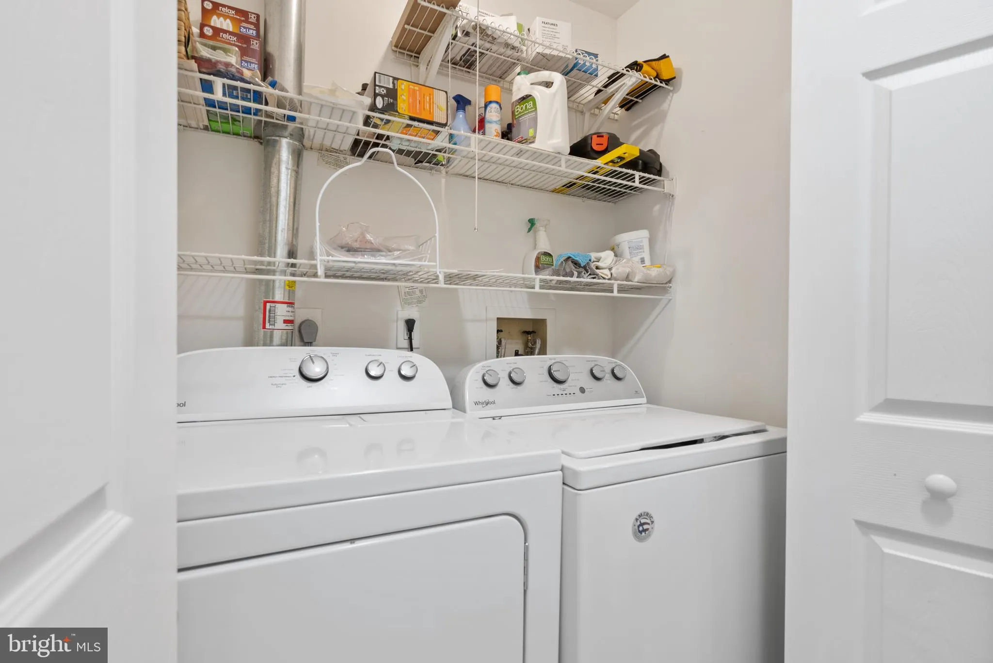 Philadelphia, Pennsylvania 19114, United States, 2 Bedrooms Bedrooms, ,3 BathroomsBathrooms,Residential,Contingent,80882