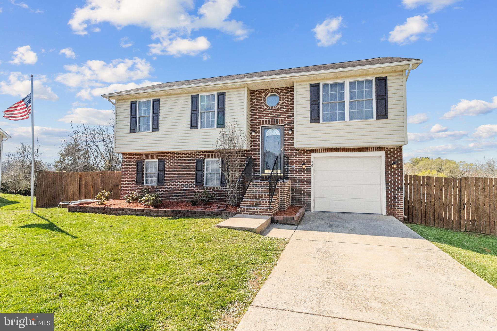 INWOOD MEADOWS - Residential