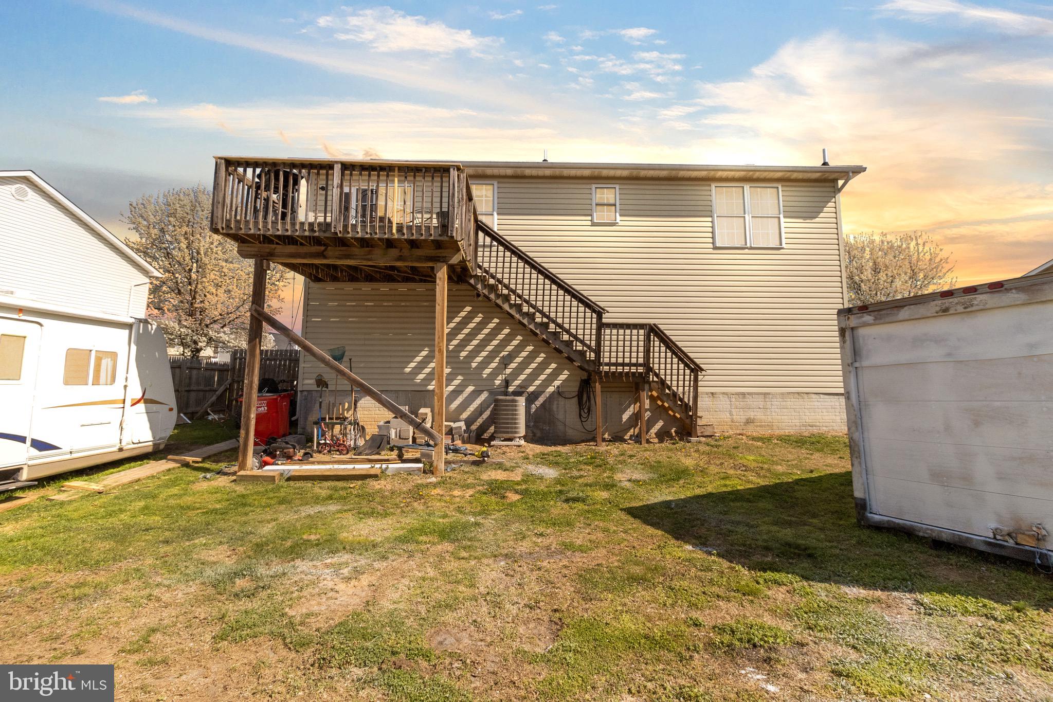 INWOOD MEADOWS - Residential