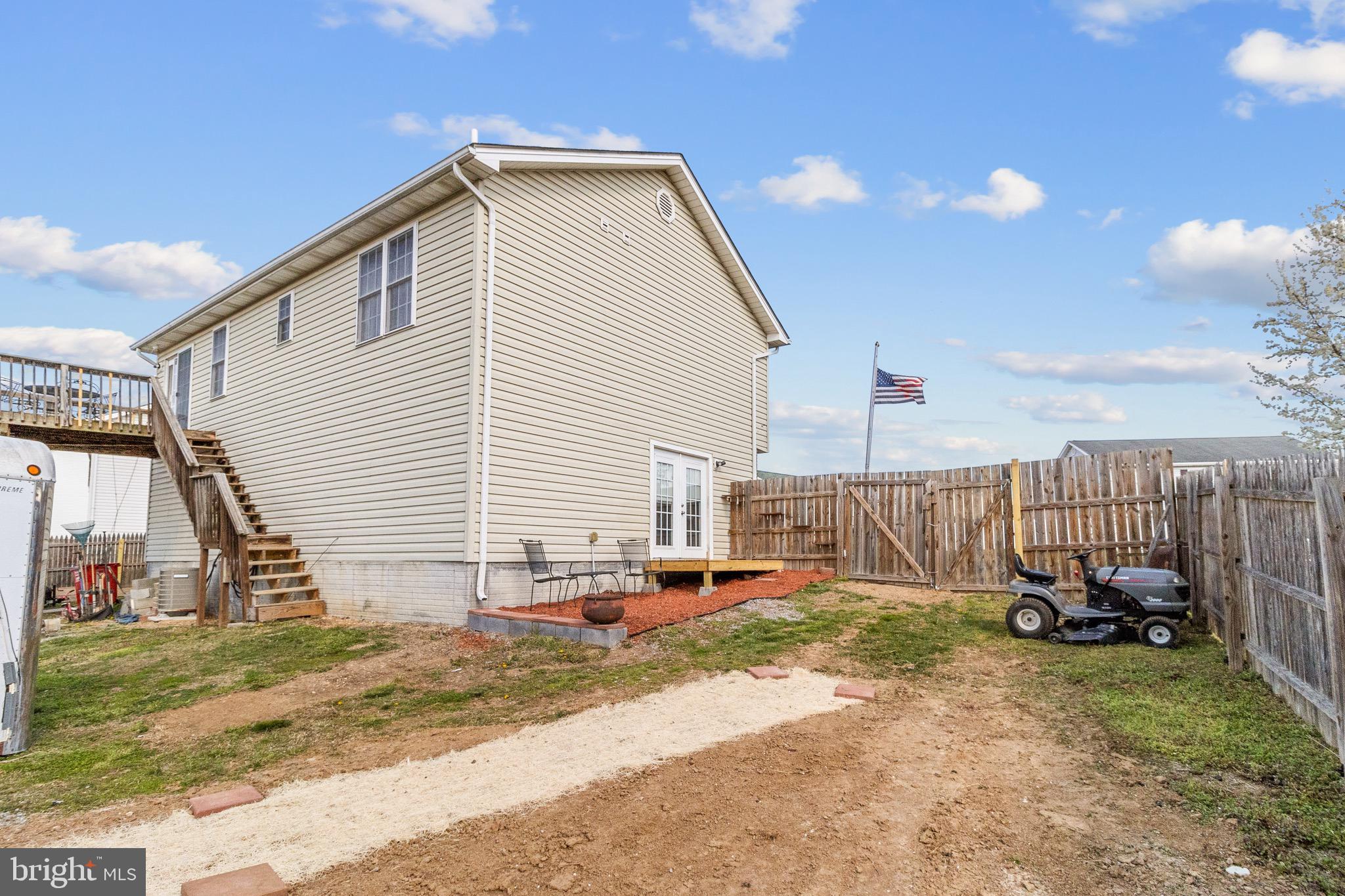 INWOOD MEADOWS - Residential