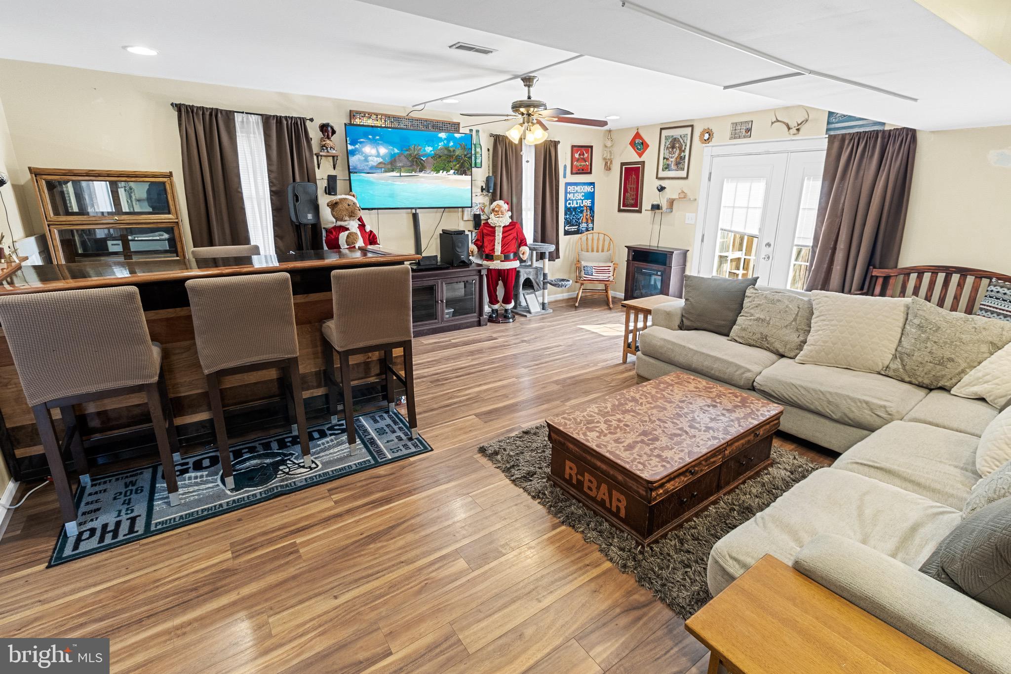 INWOOD MEADOWS - Residential