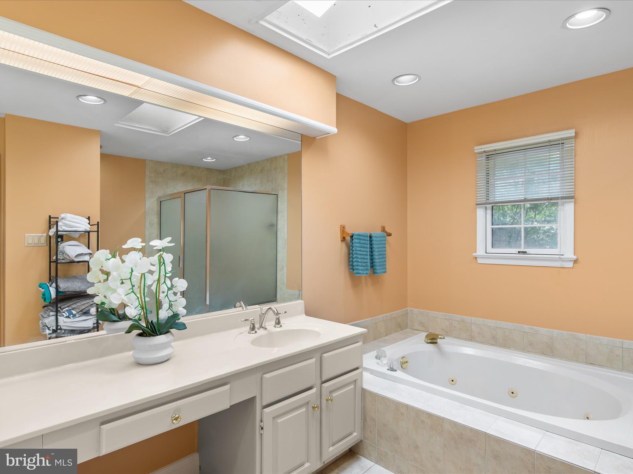 VILLAGE IN THE PARK - Residential