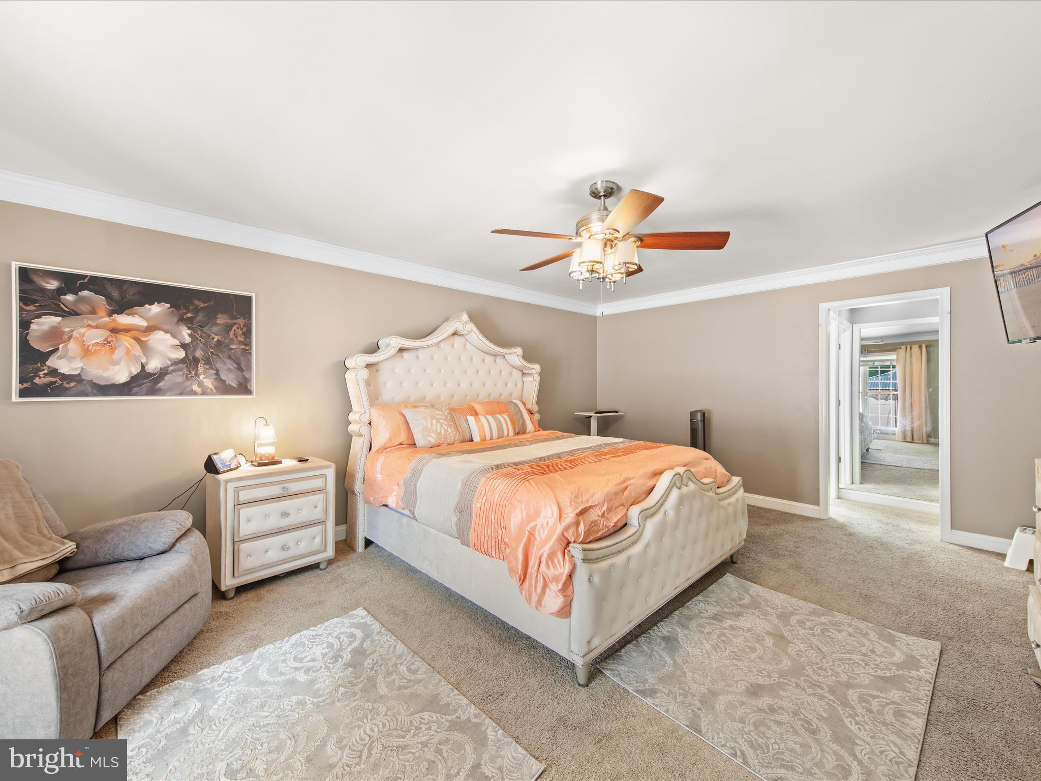 VILLAGE IN THE PARK - Residential