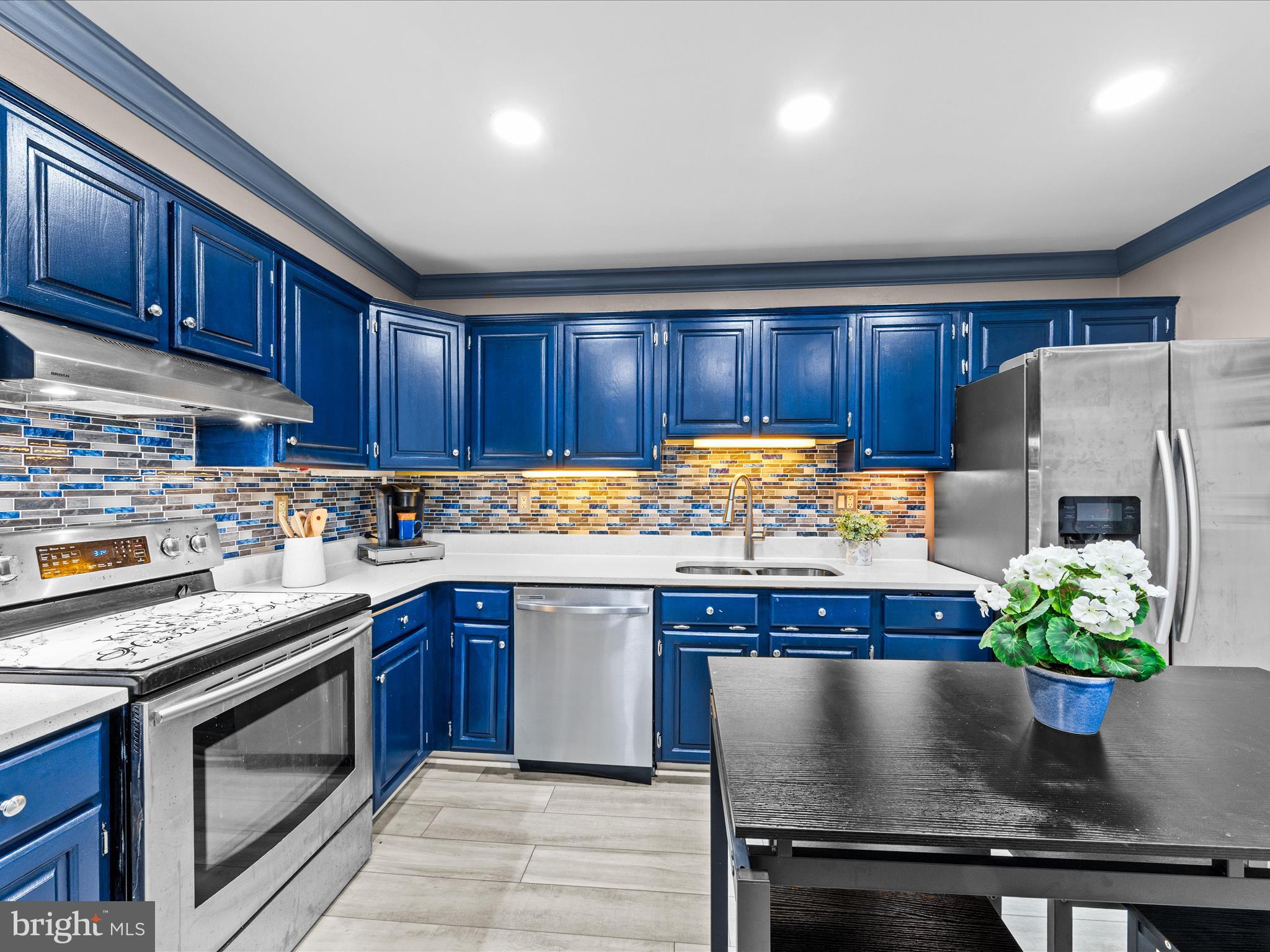 VILLAGE IN THE PARK - Residential