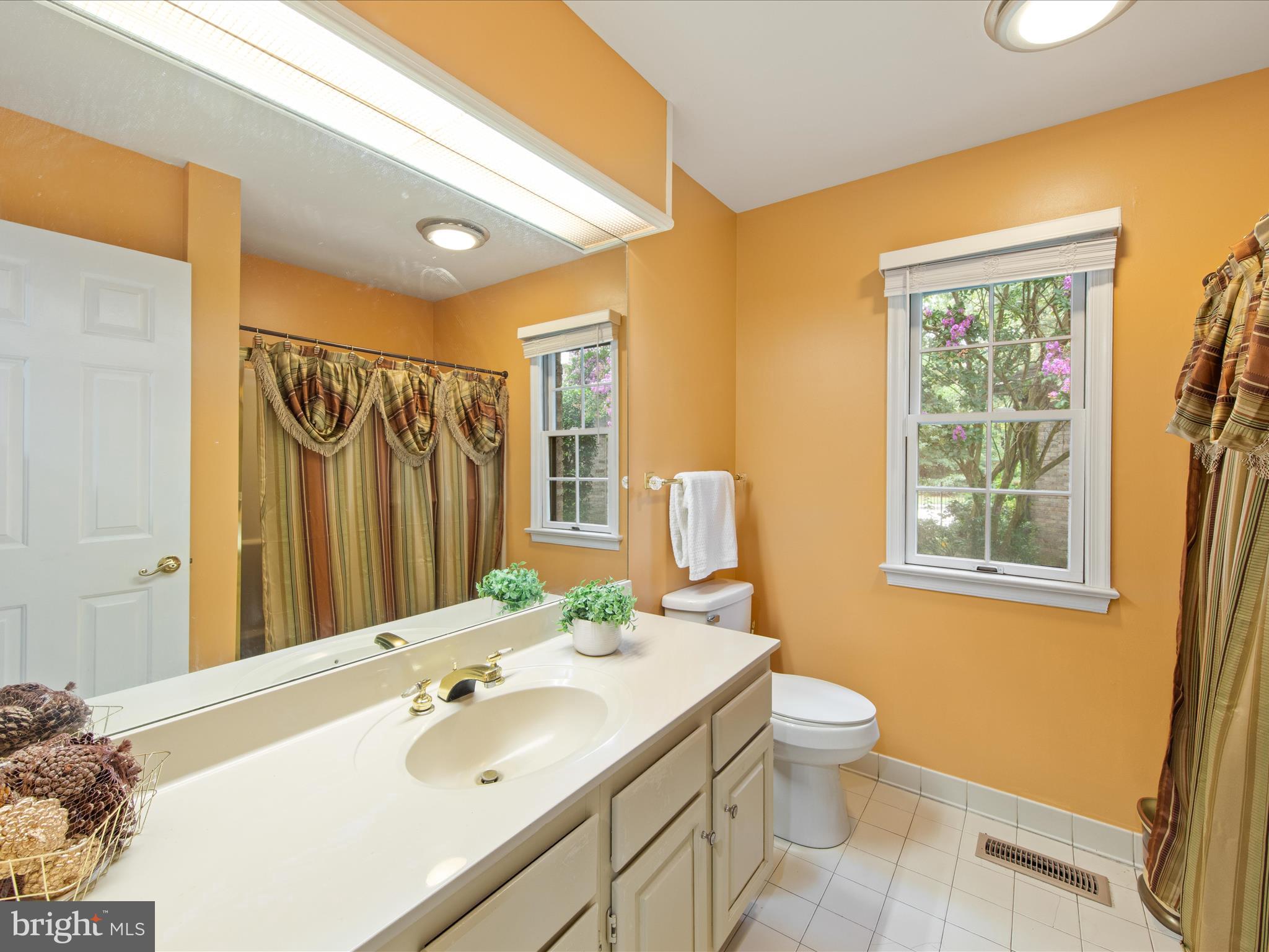 VILLAGE IN THE PARK - Residential