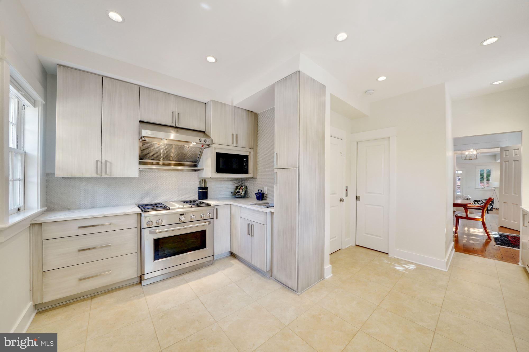 GEORGETOWN - Residential