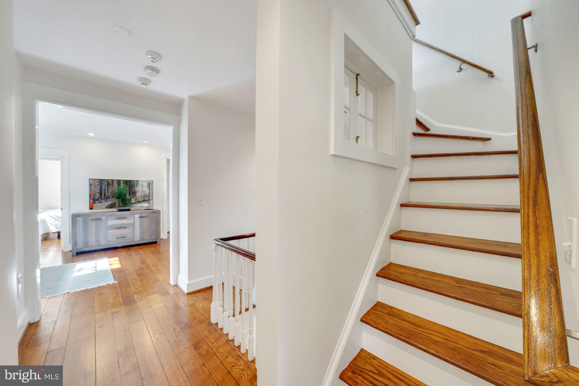 GEORGETOWN - Residential