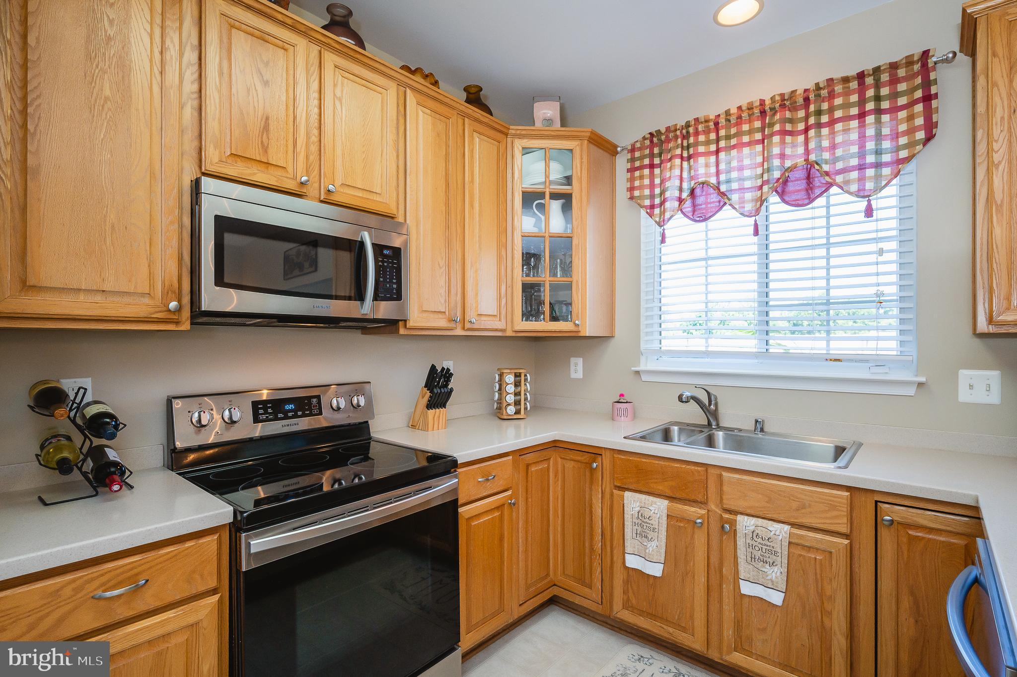 MONMOUTH MEADOWS - Residential