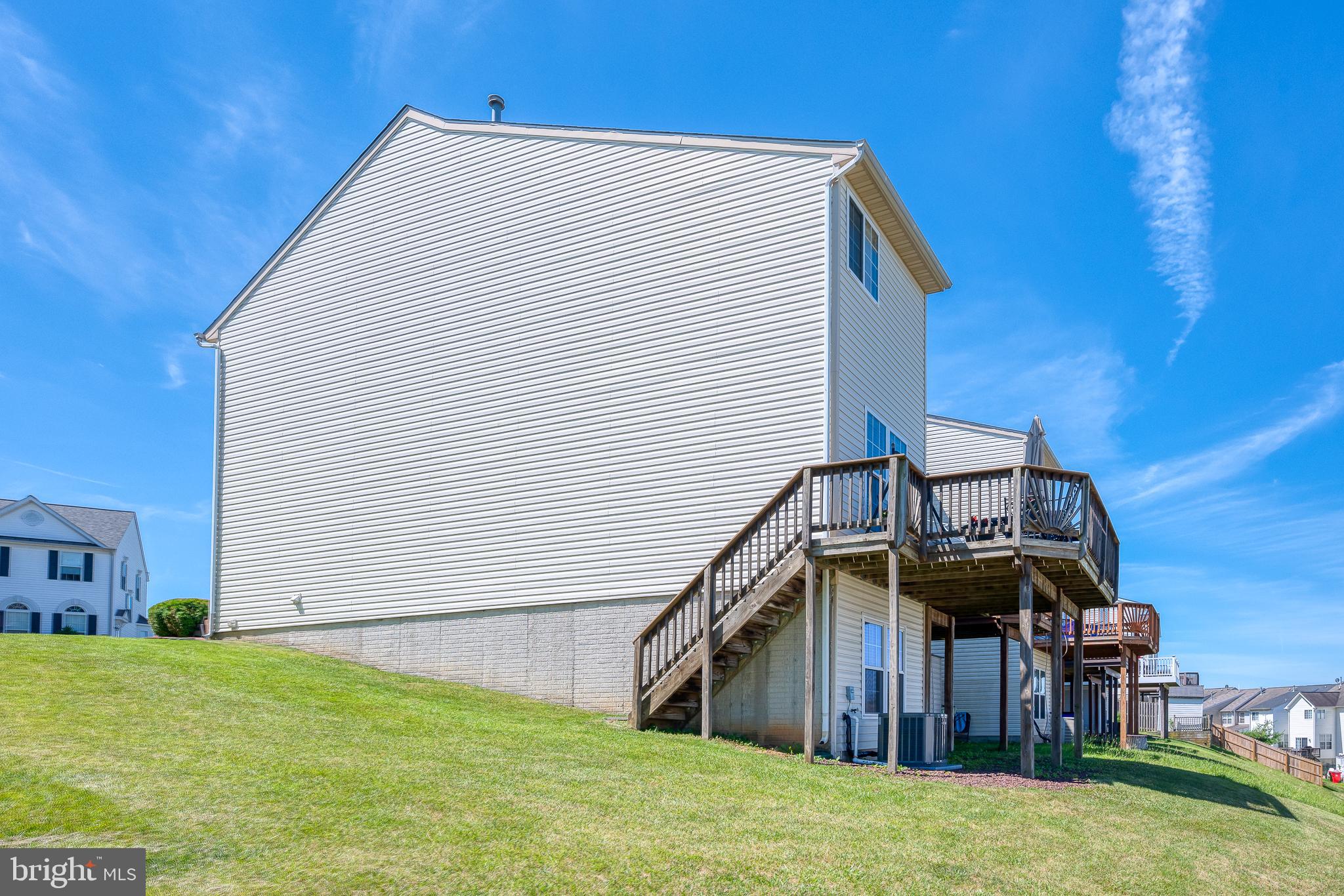 MONMOUTH MEADOWS - Residential