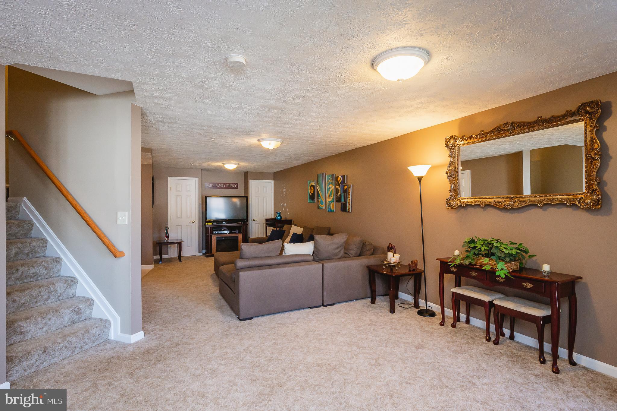 MONMOUTH MEADOWS - Residential