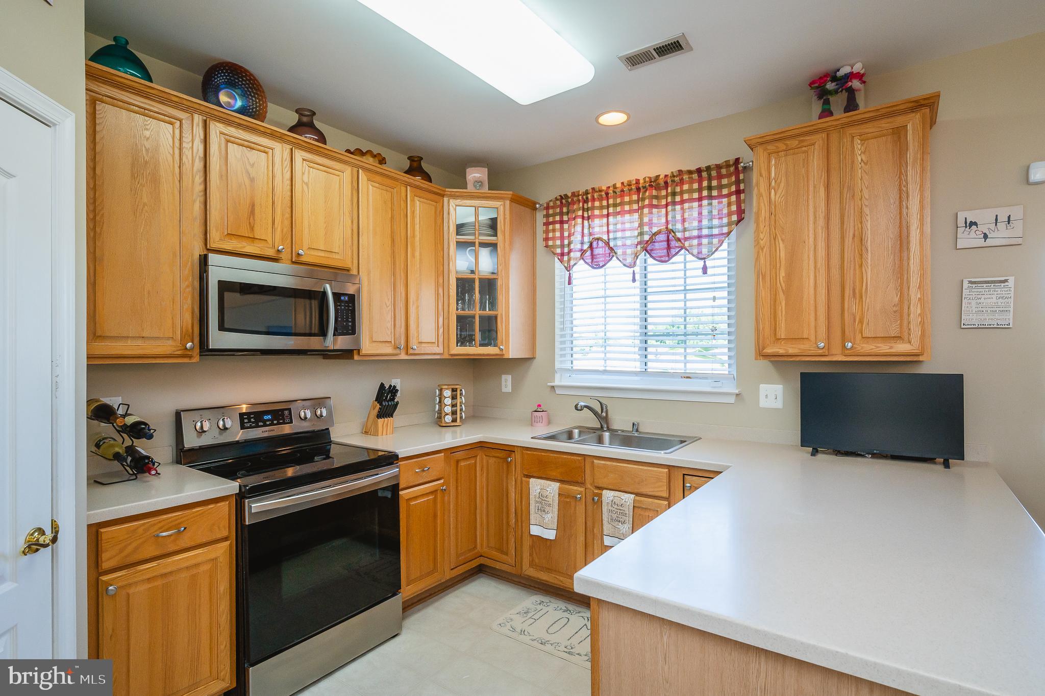 MONMOUTH MEADOWS - Residential