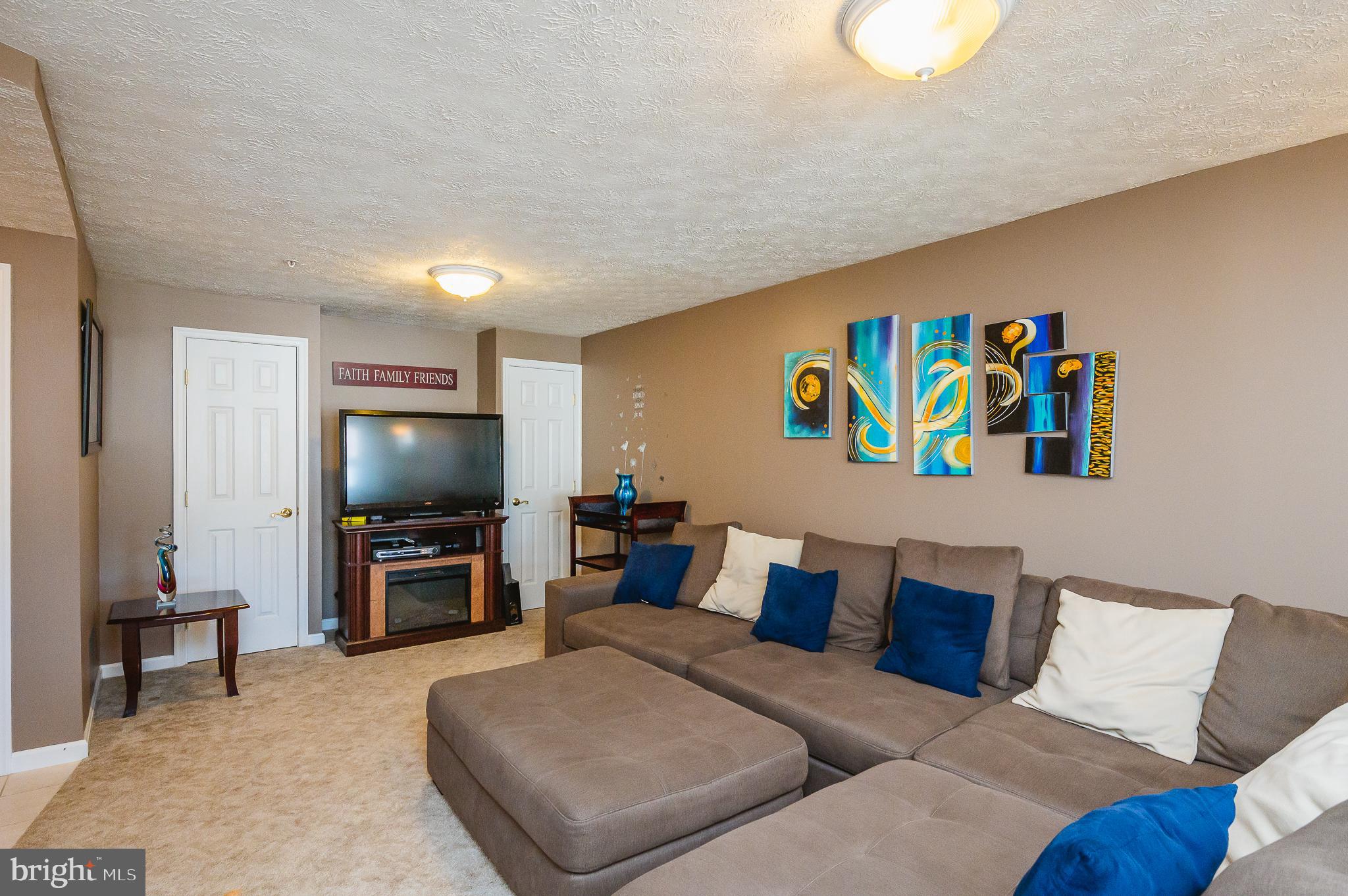 MONMOUTH MEADOWS - Residential