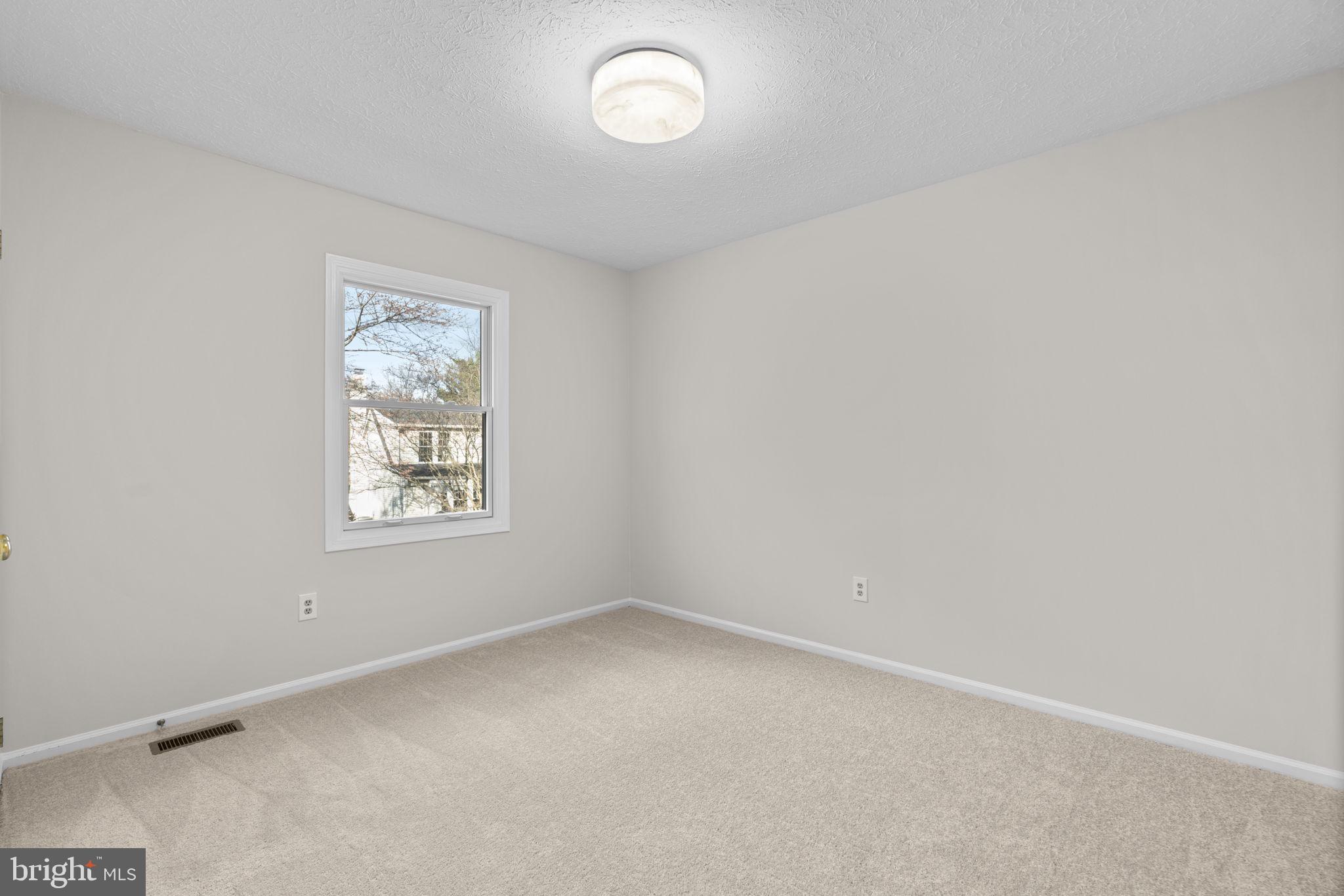 KINGS CONTRIVANCE - Residential