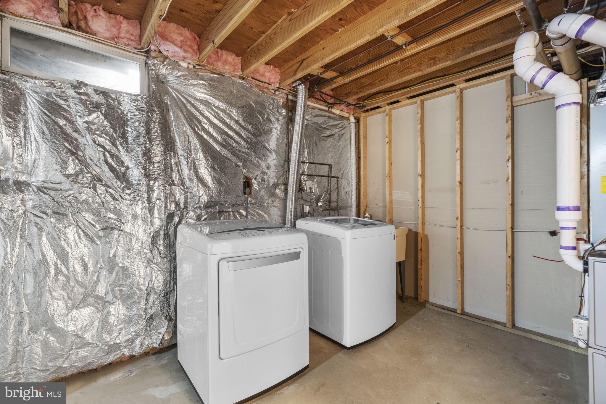 KINGS CONTRIVANCE - Residential