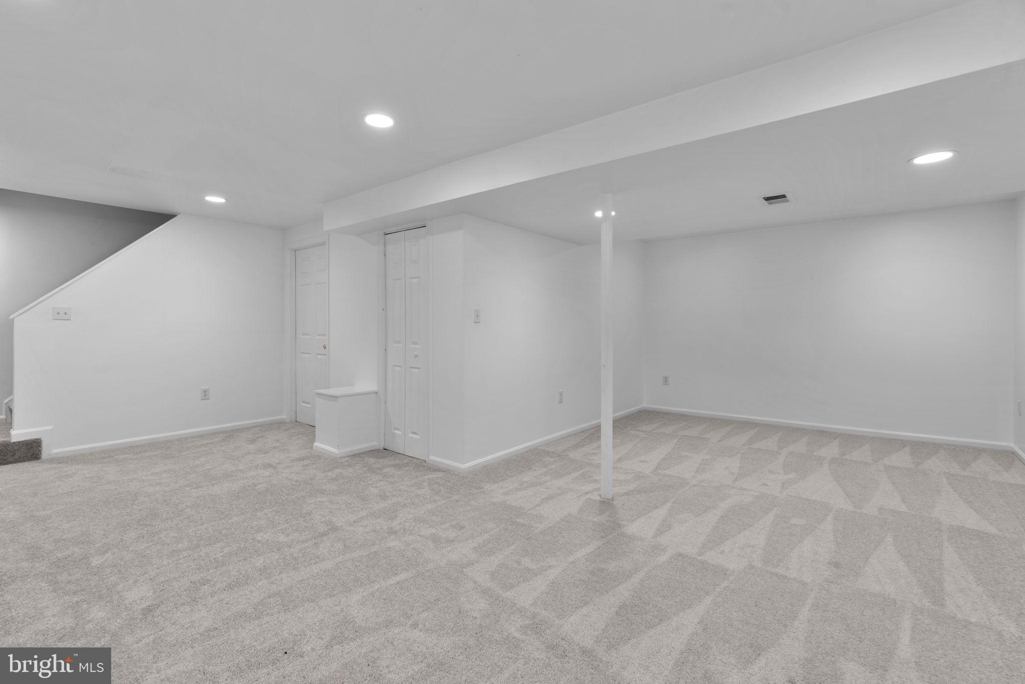 KINGS CONTRIVANCE - Residential