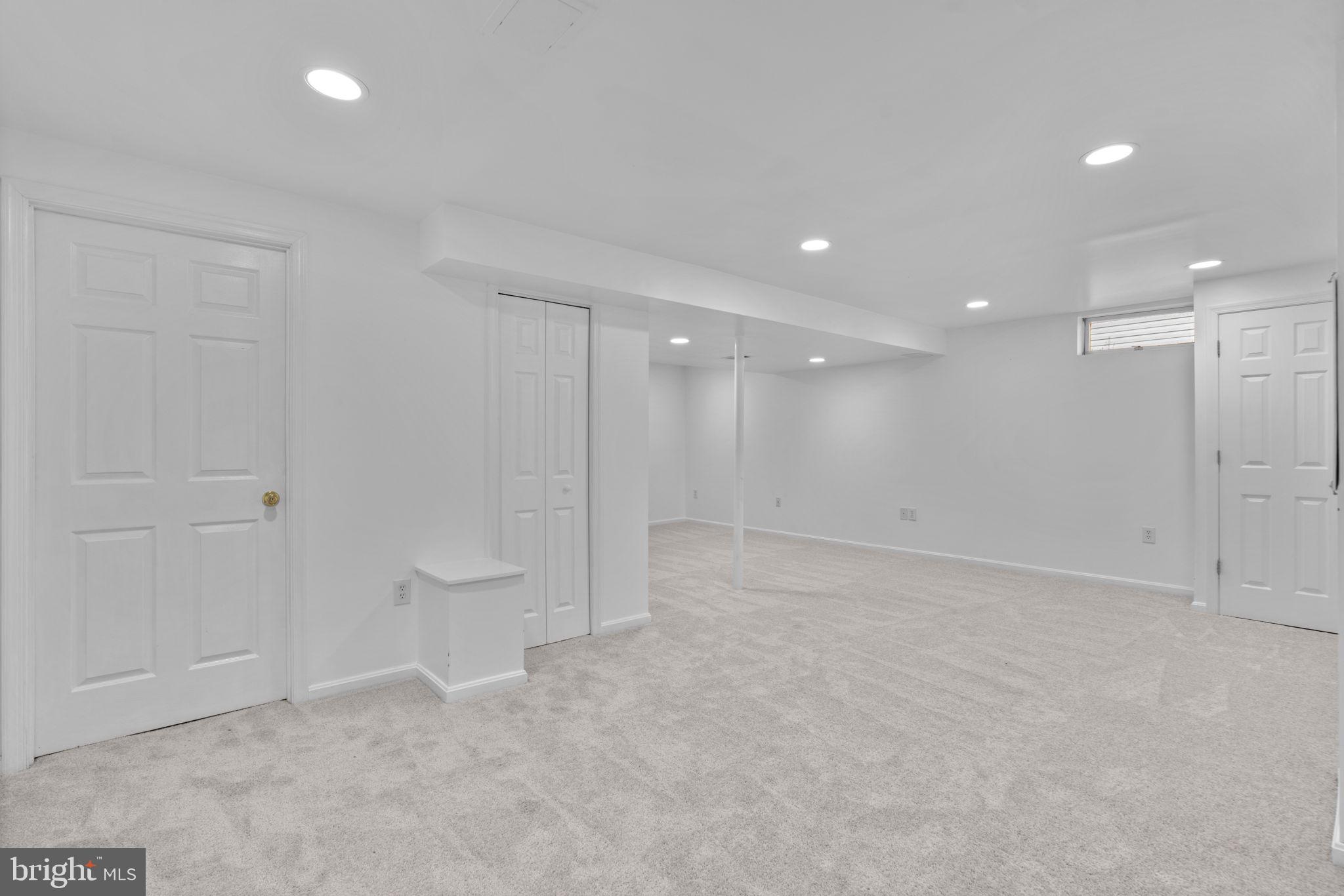 KINGS CONTRIVANCE - Residential