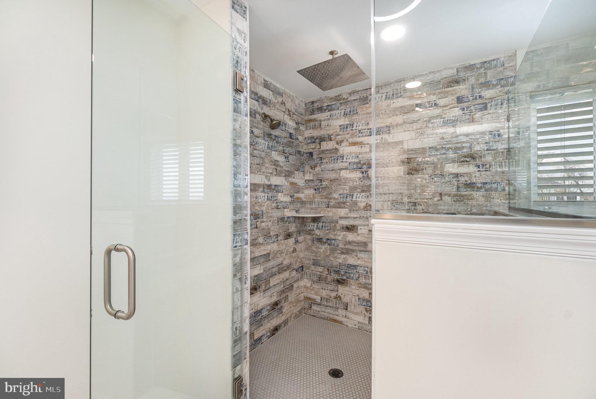 MILLERS ISLAND - Residential