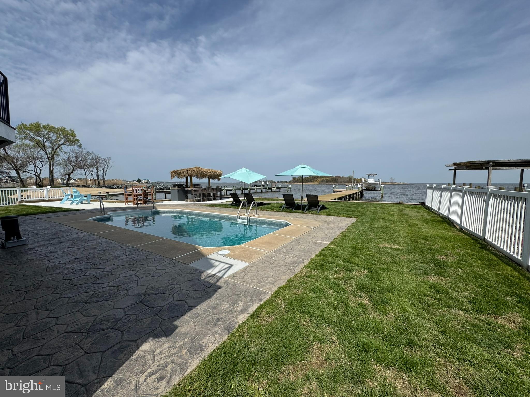 MILLERS ISLAND - Residential