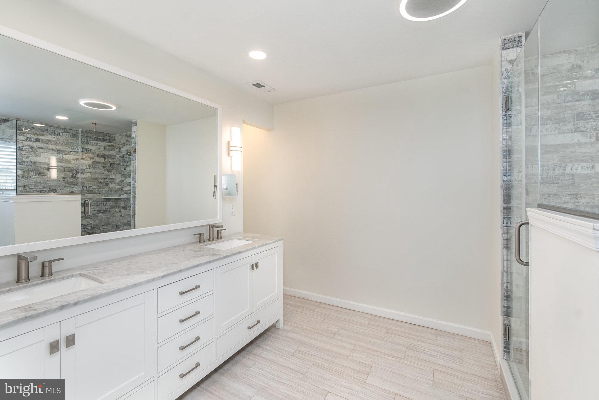 MILLERS ISLAND - Residential