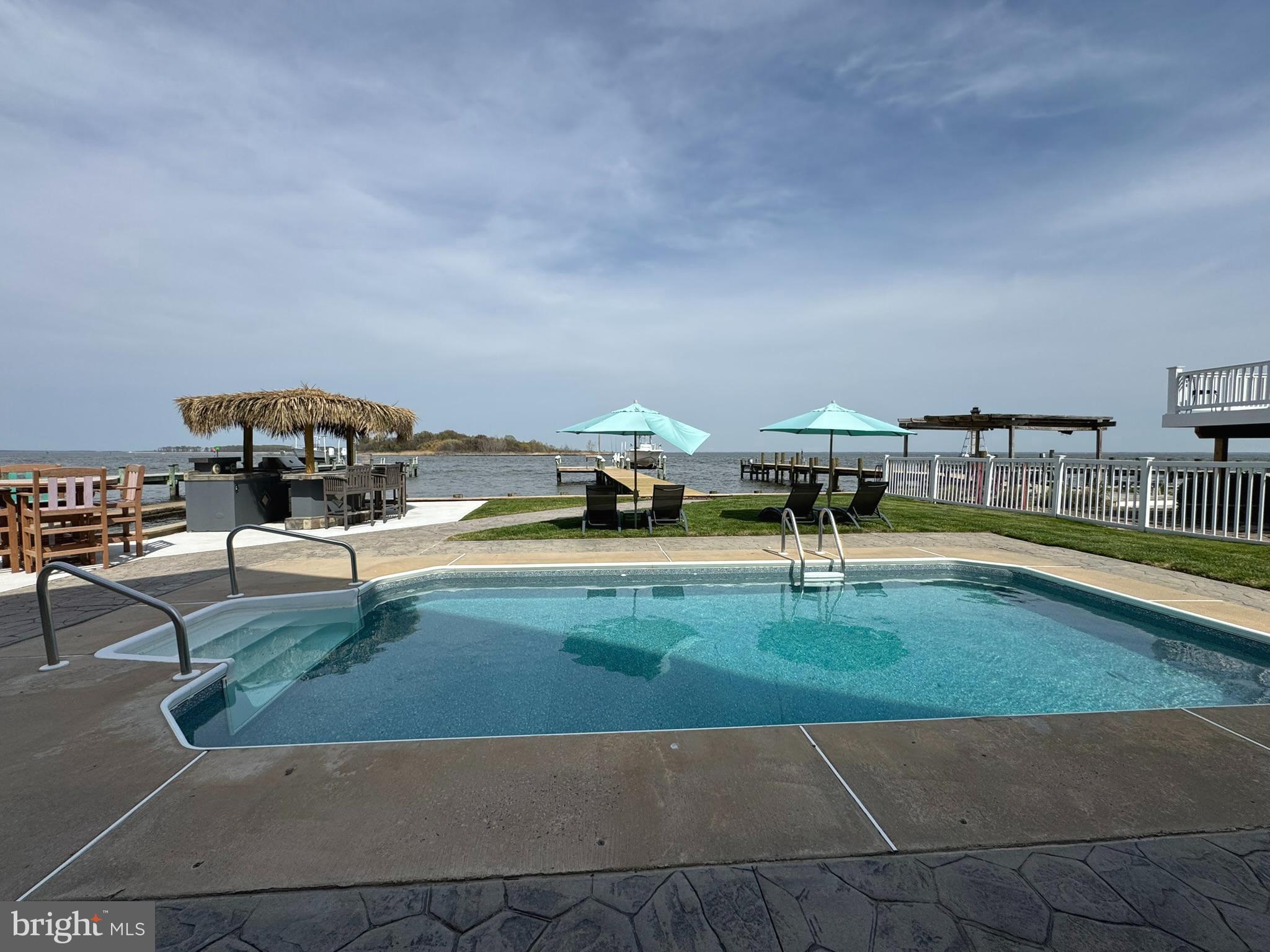 MILLERS ISLAND - Residential