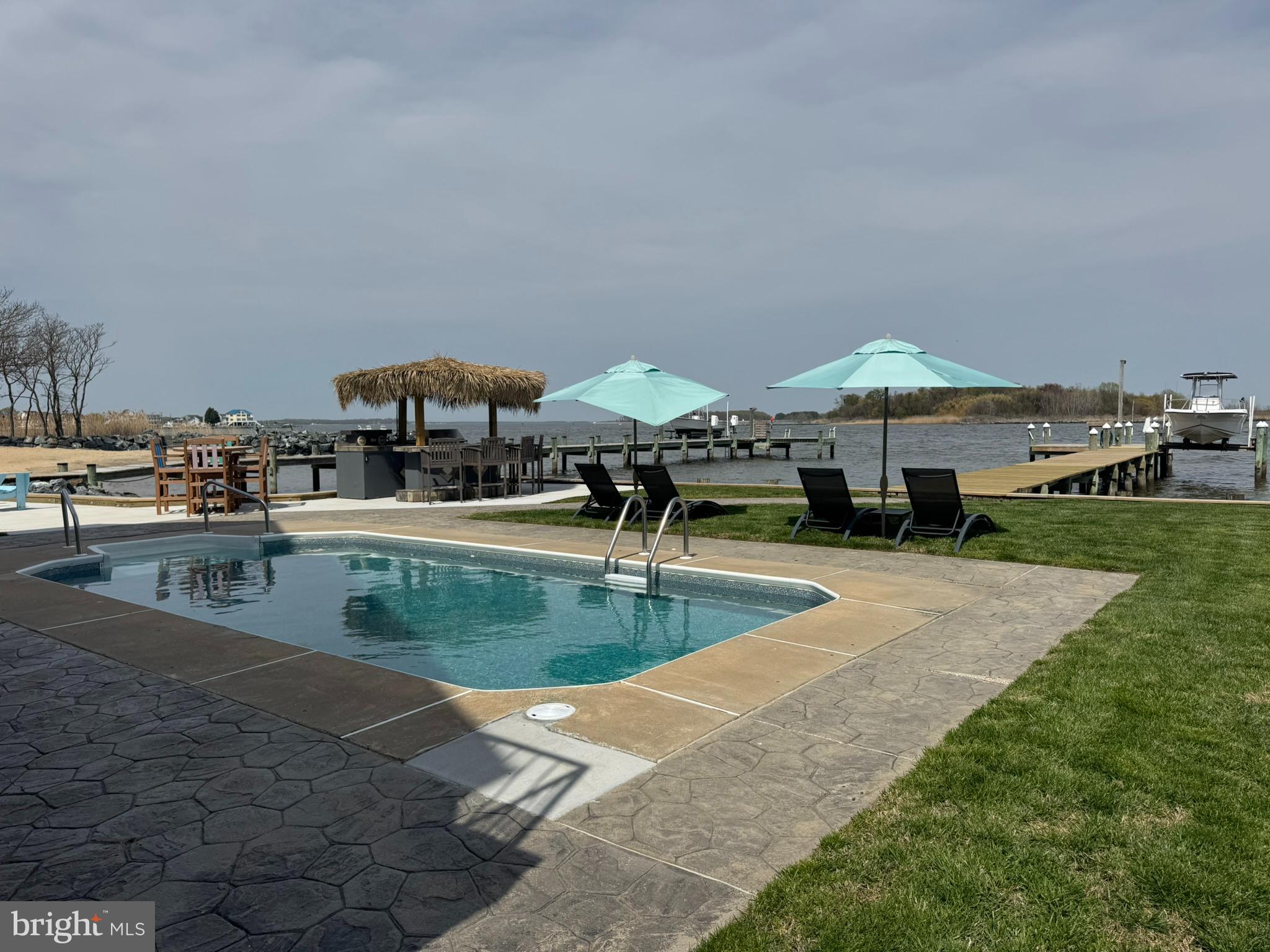 MILLERS ISLAND - Residential