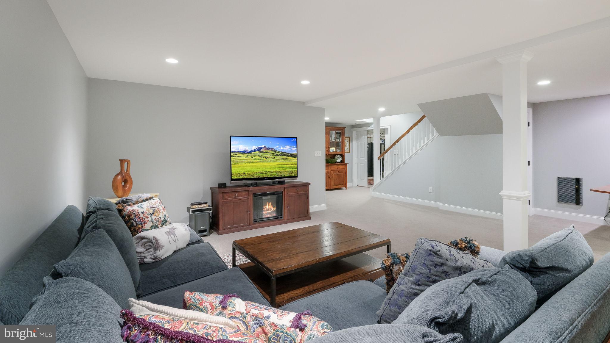 MORGAN HILL - Residential