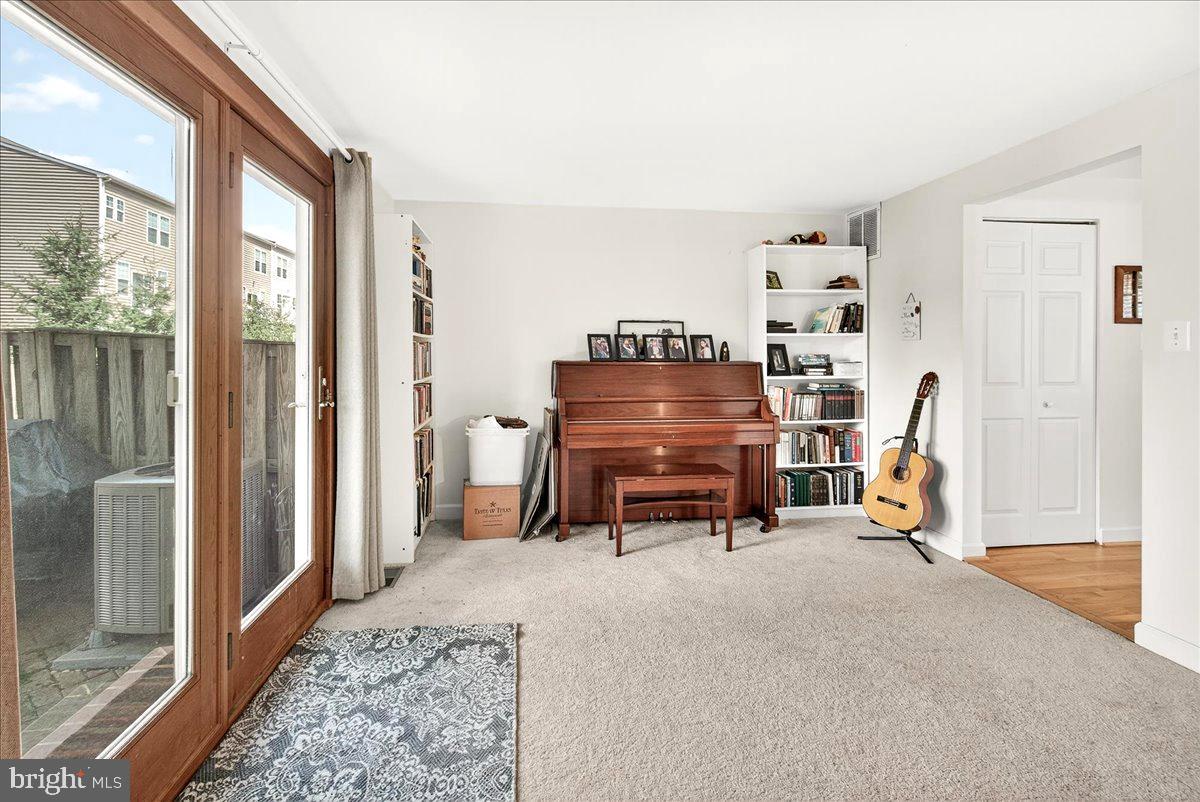 WESMOND - Residential