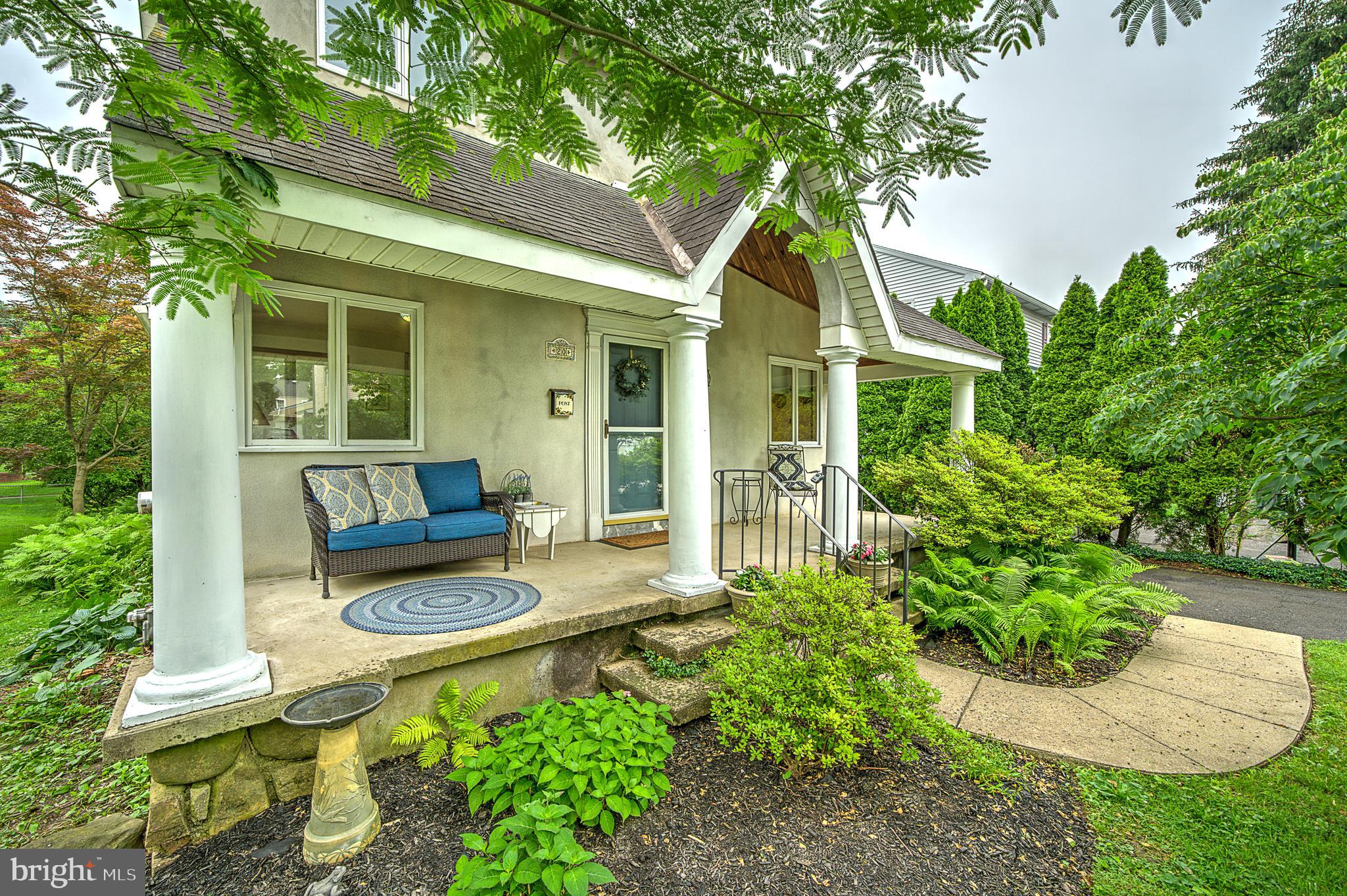 20 GROVE AVENUE