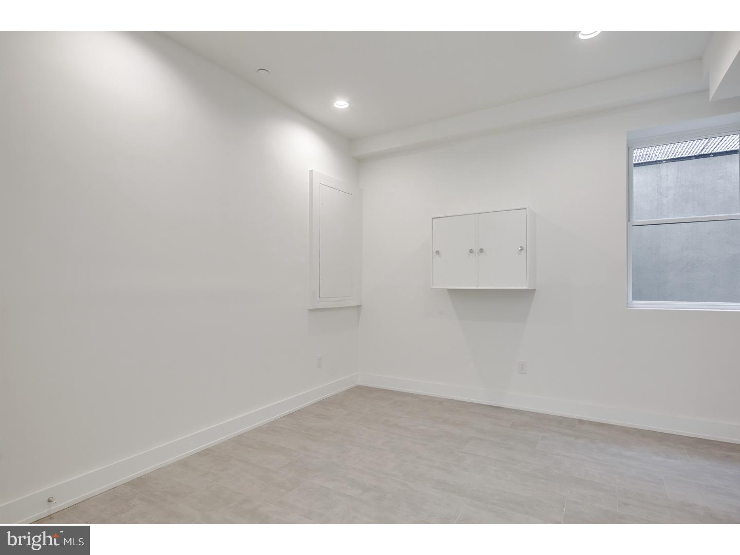 OLDE KENSINGTON - Residential