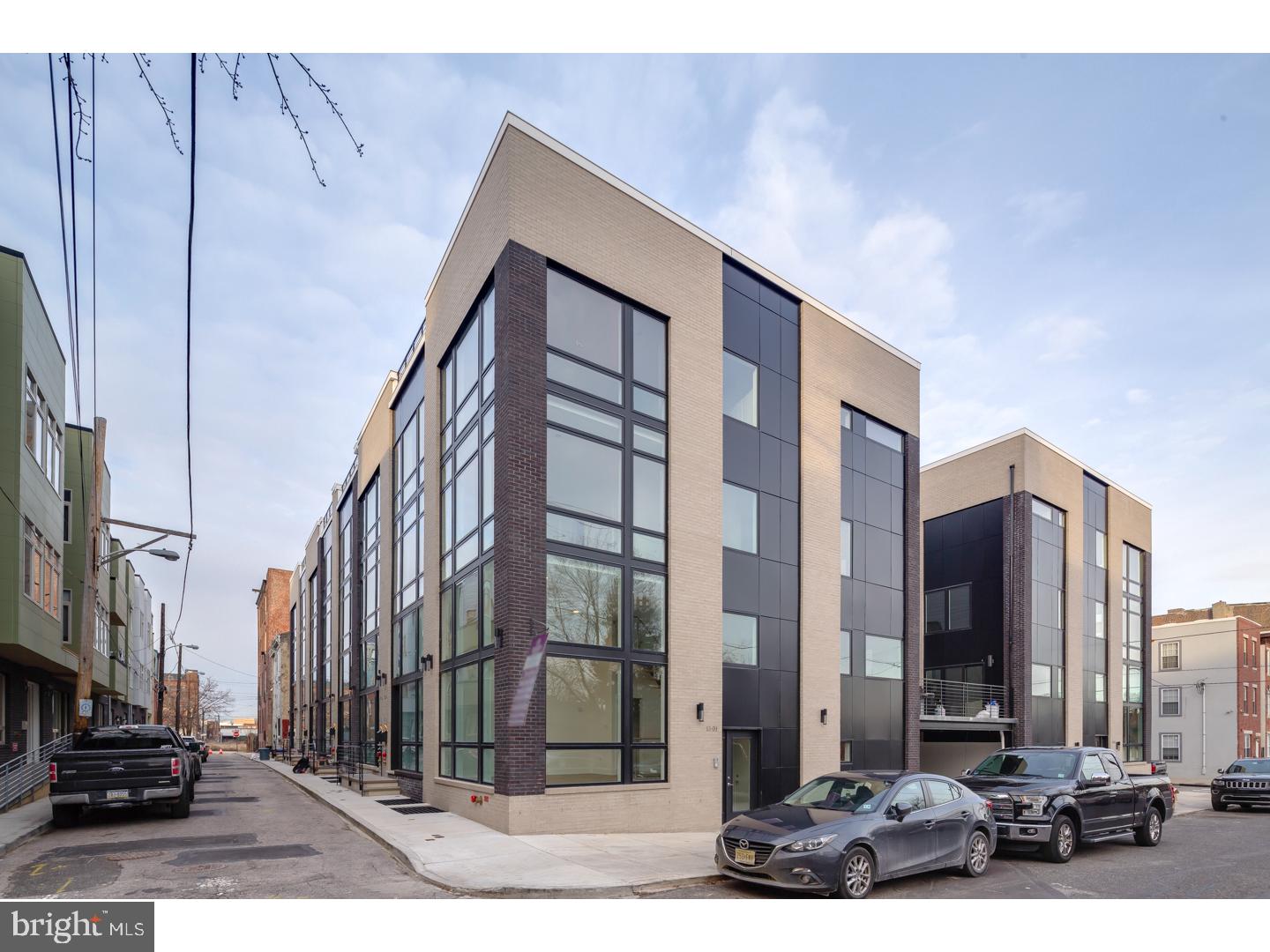 OLDE KENSINGTON - Residential