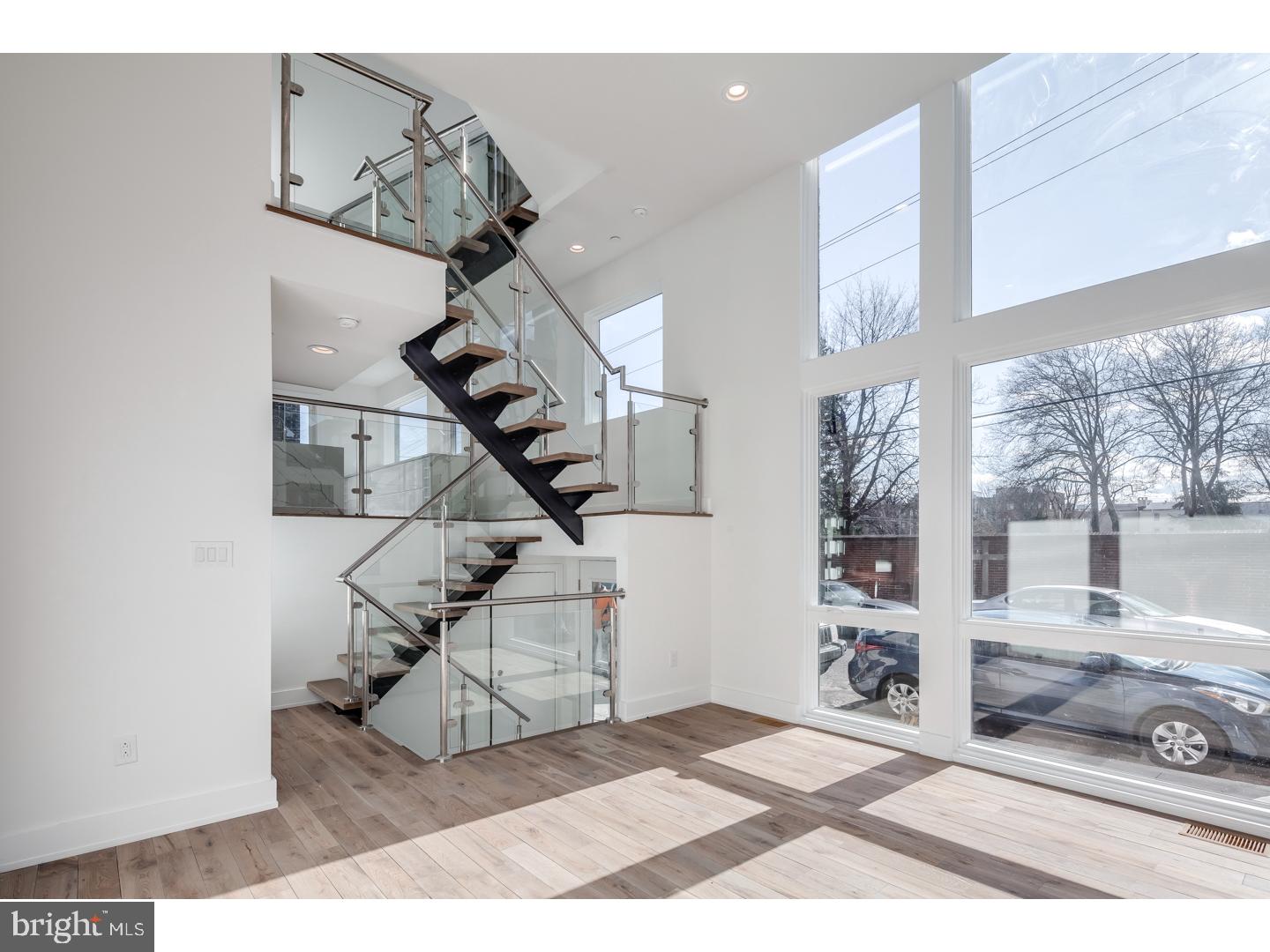 OLDE KENSINGTON - Residential