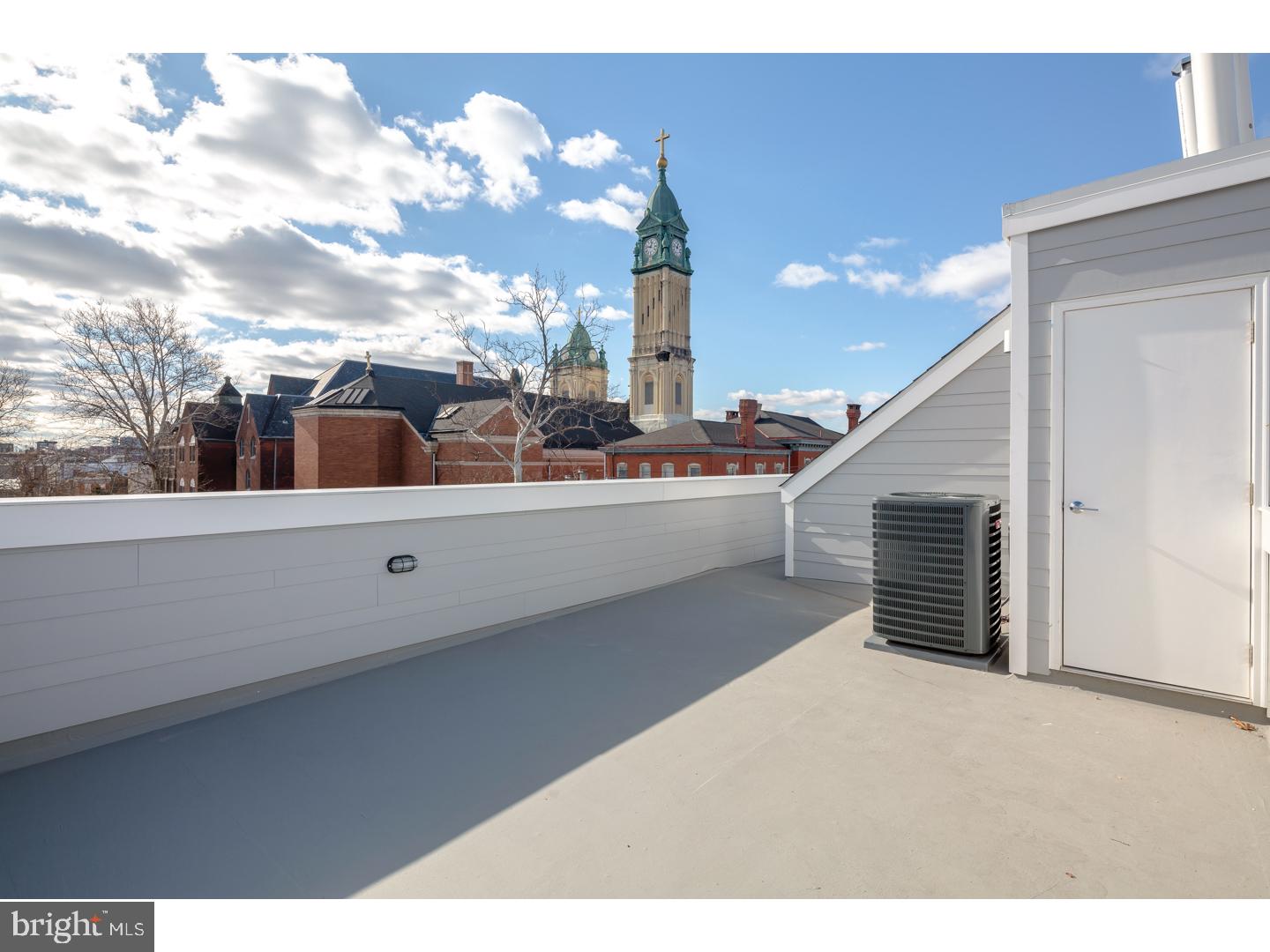 OLDE KENSINGTON - Residential