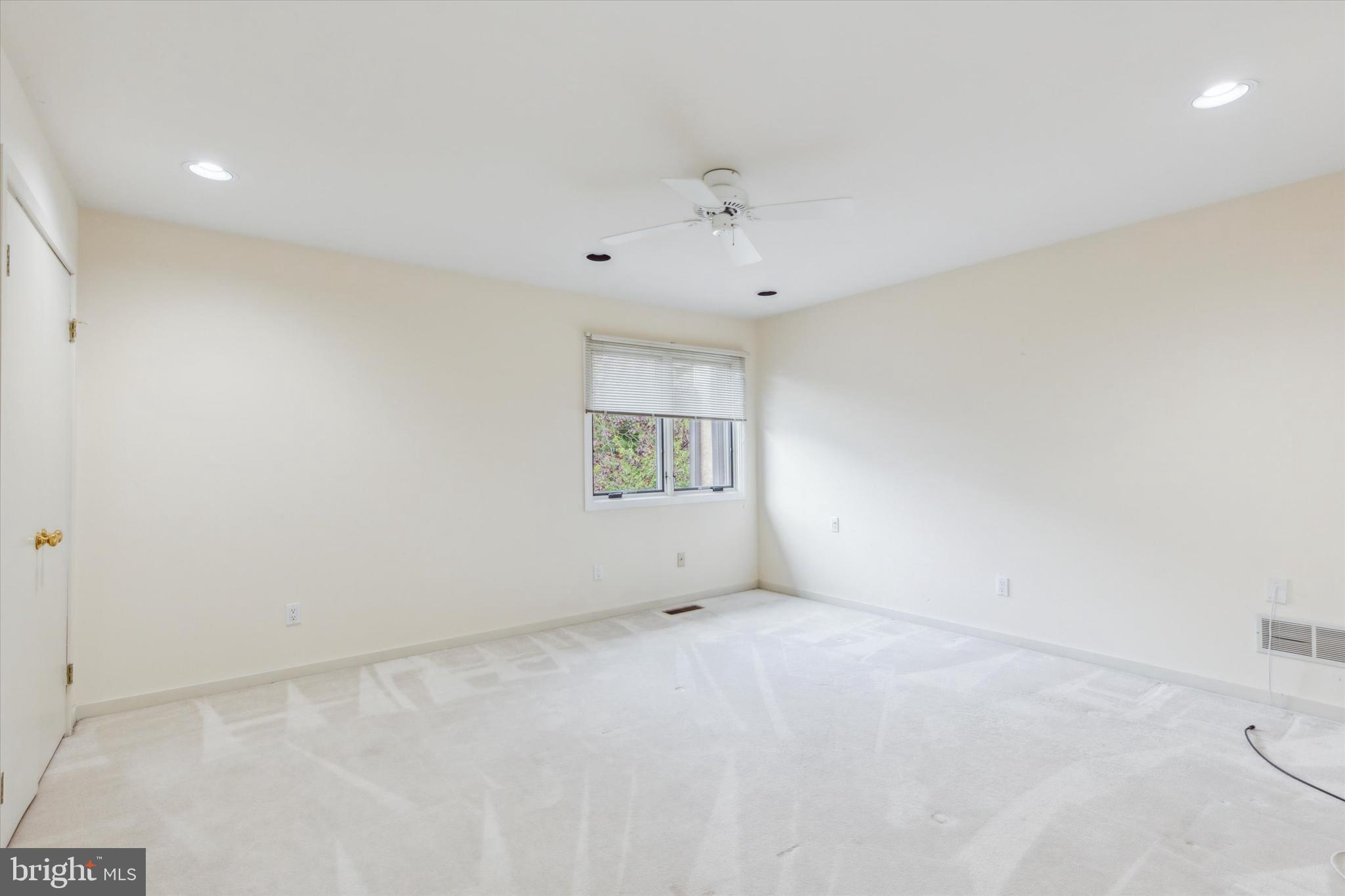 STEEPLECHASE - Residential