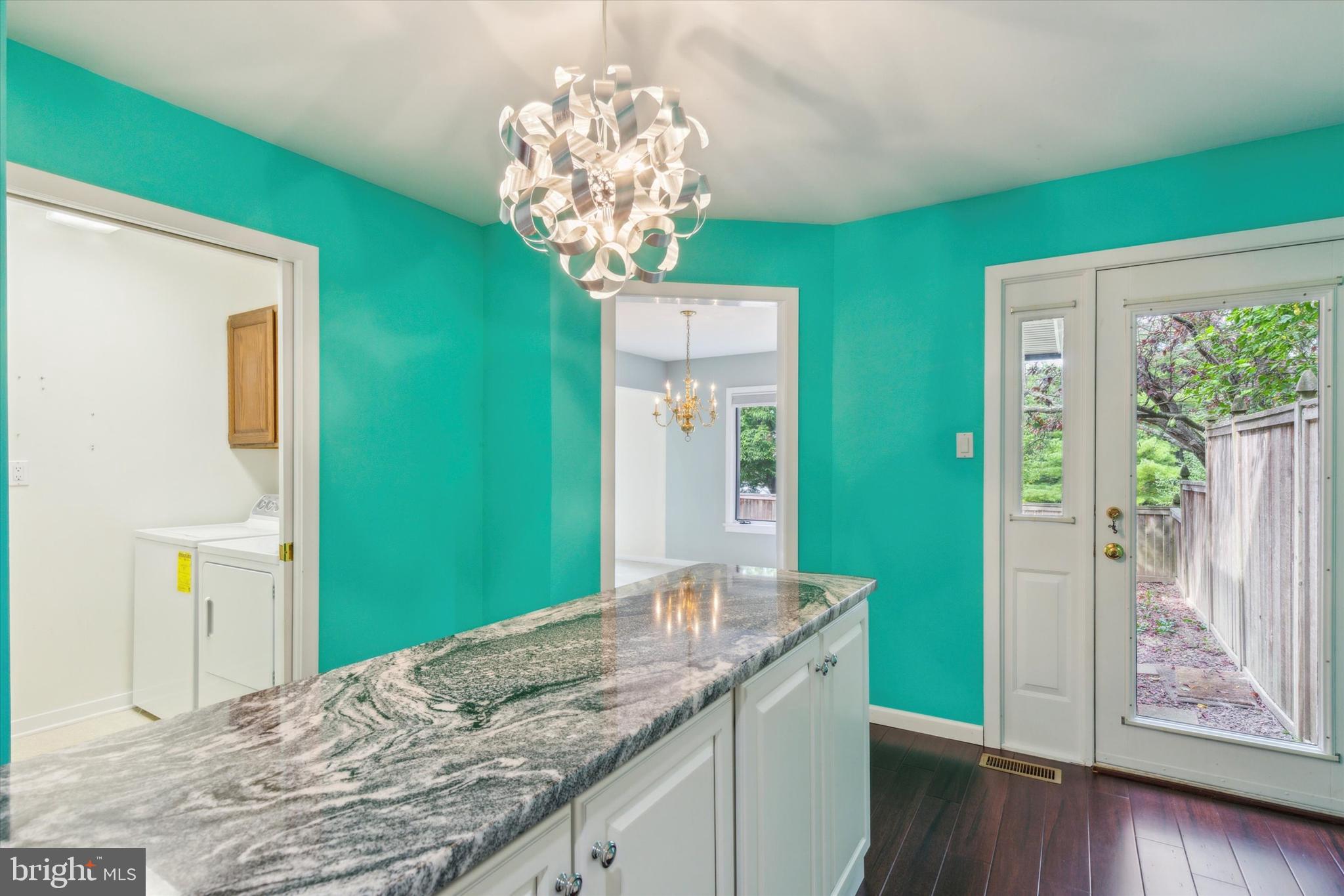 STEEPLECHASE - Residential