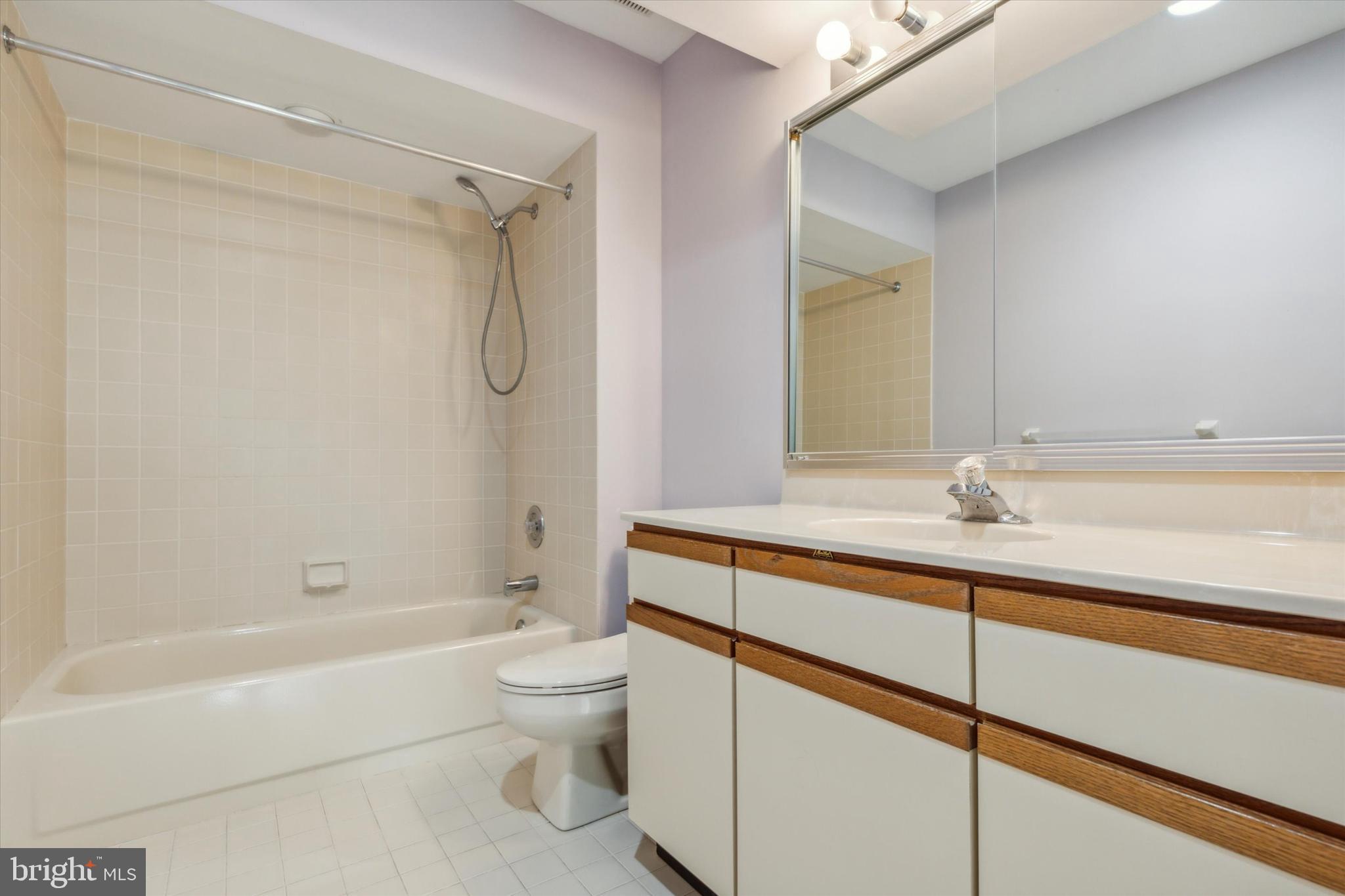 STEEPLECHASE - Residential