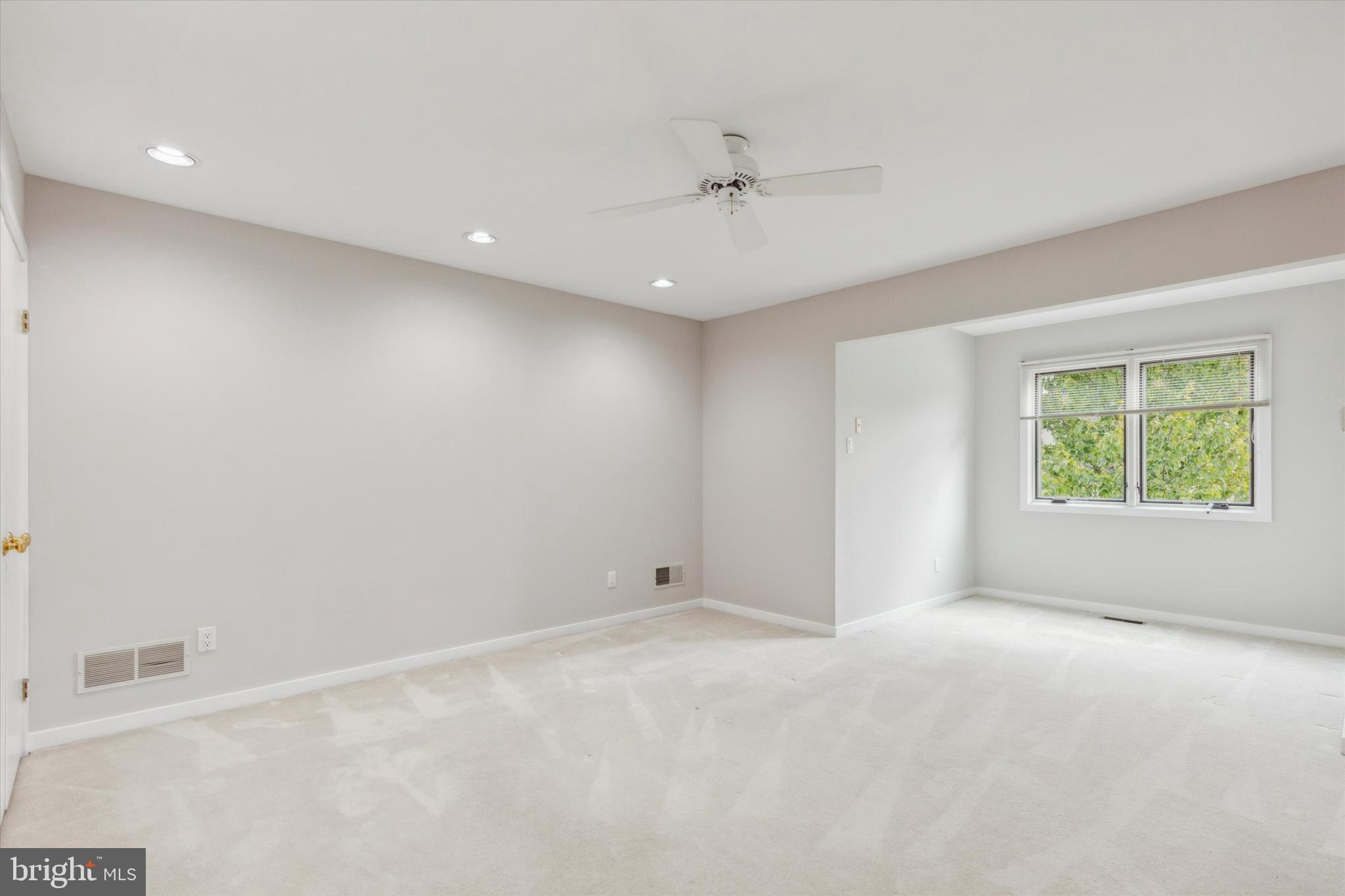 STEEPLECHASE - Residential