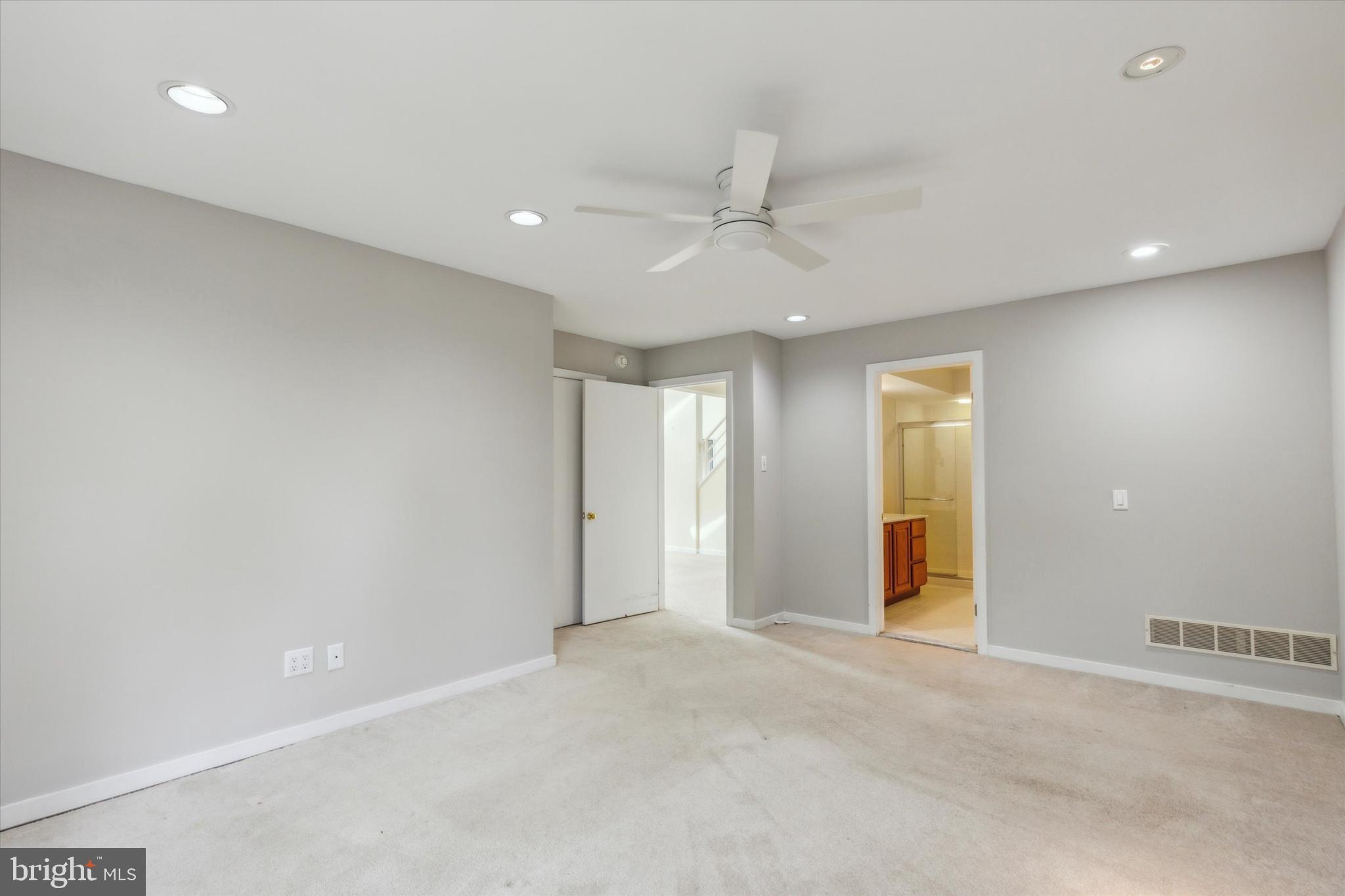 STEEPLECHASE - Residential