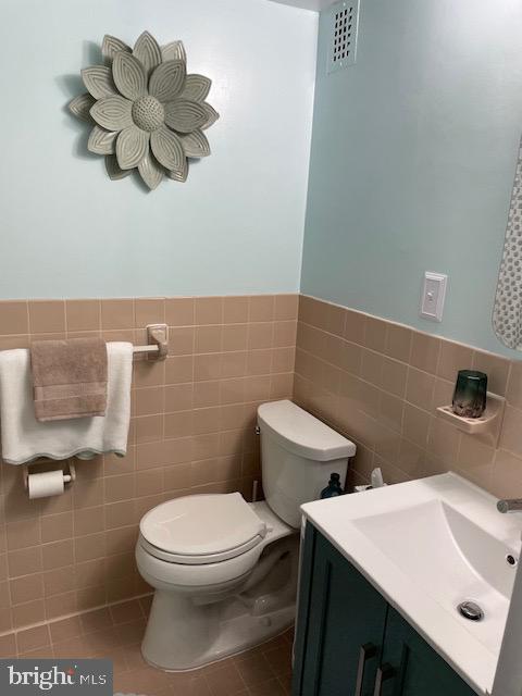 PAVILION ON THE PARK - Residential Lease