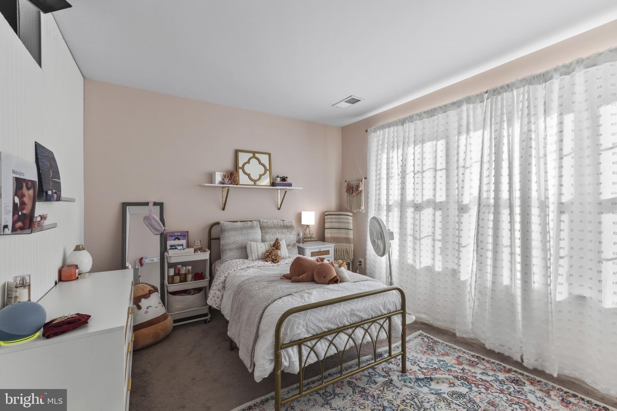 SHEPHERD VILLAGE - Residential