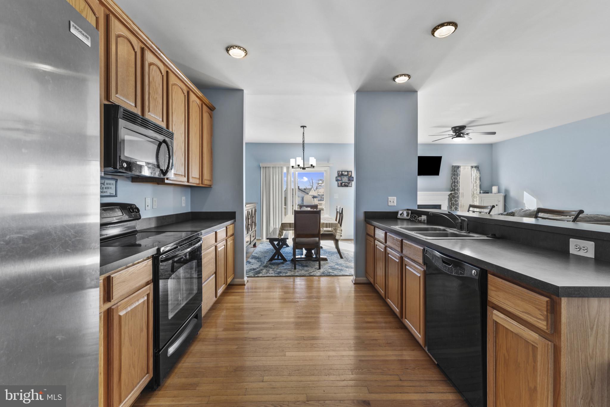 SHEPHERD VILLAGE - Residential