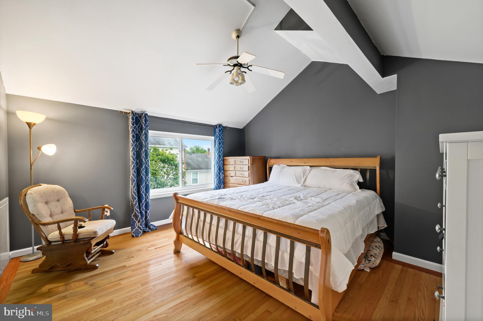18919 PINE RIDGE LANE 10-3