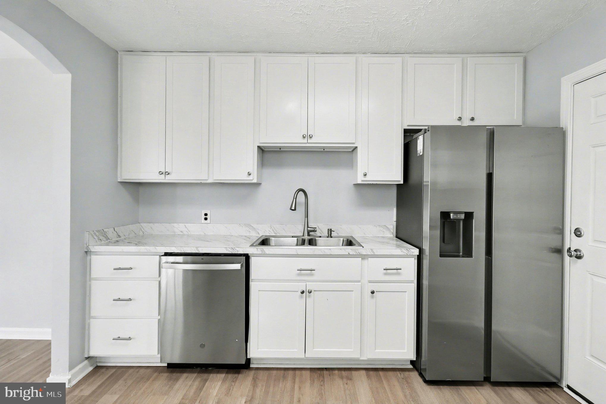 NORMANDY VILLAGE - Residential