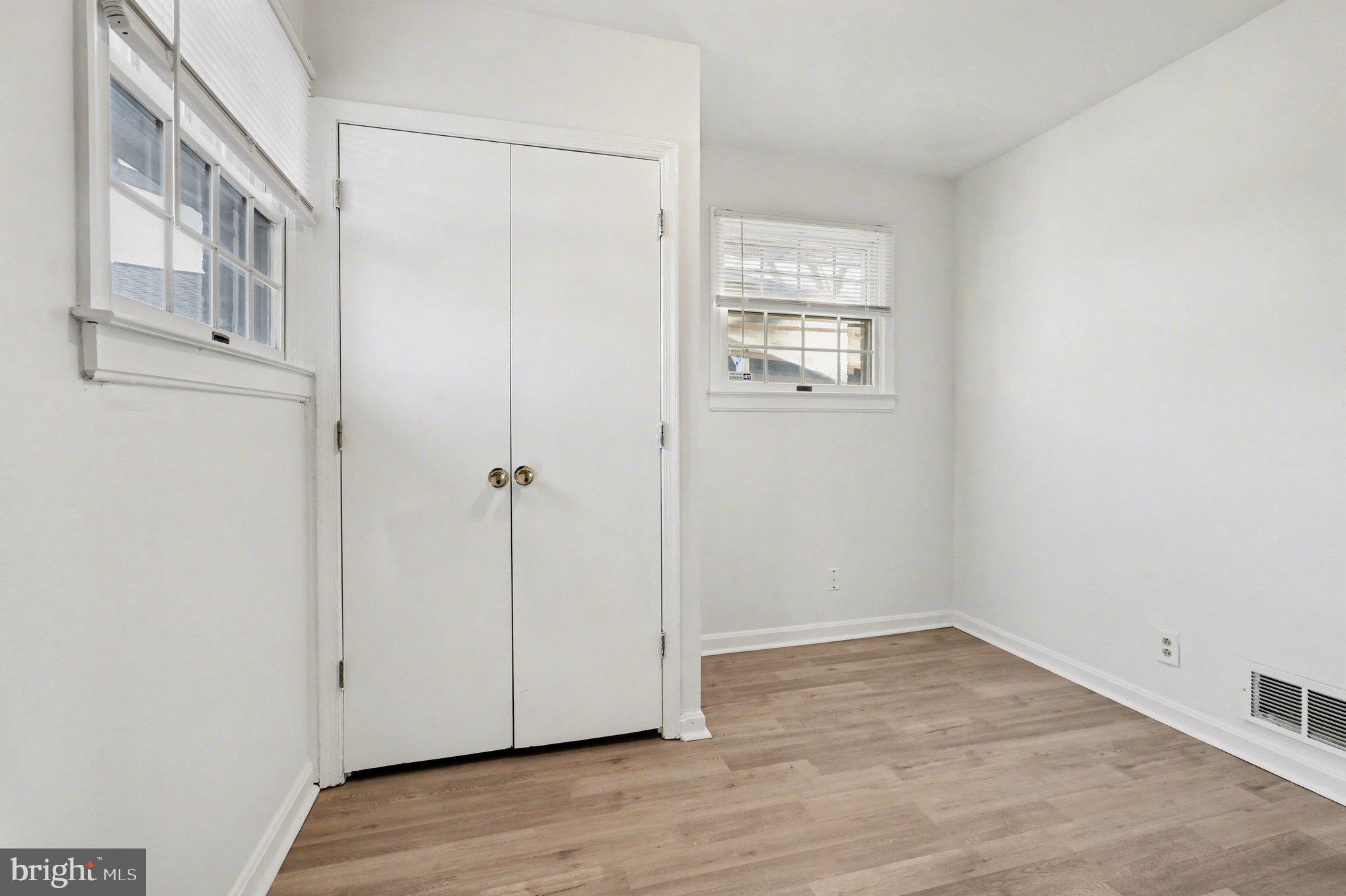 NORMANDY VILLAGE - Residential