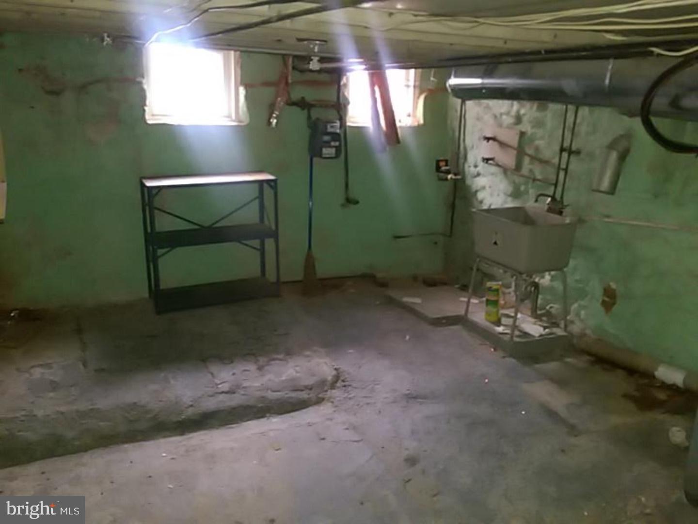 FAIRMOUNT - Residential