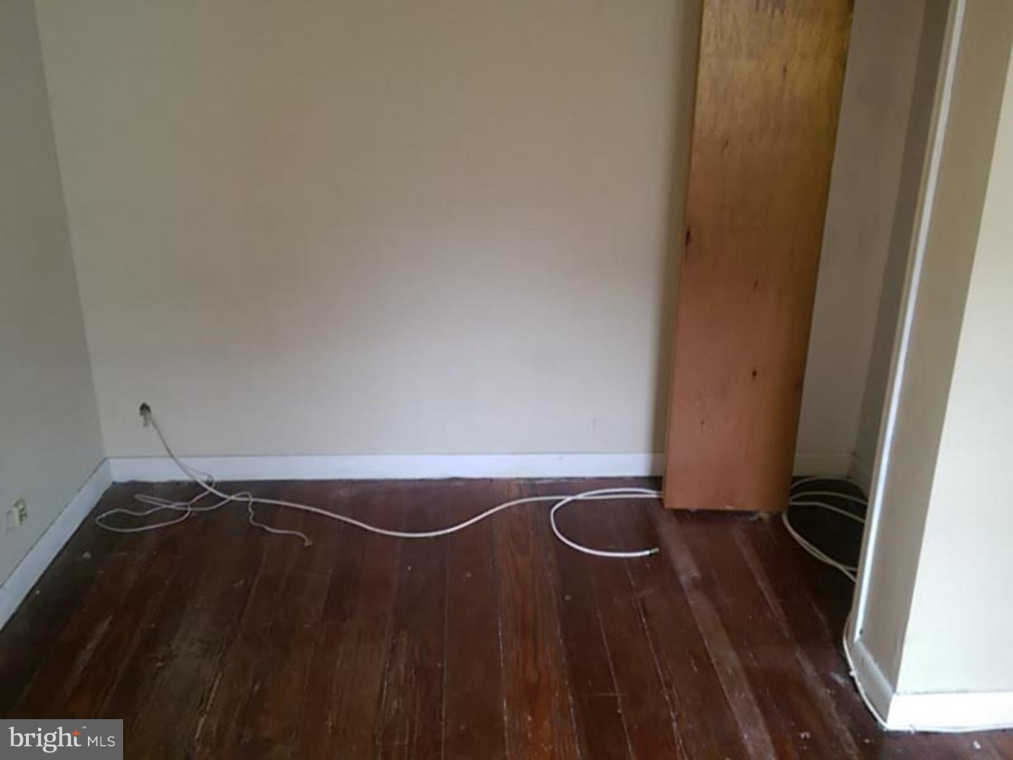 FAIRMOUNT - Residential