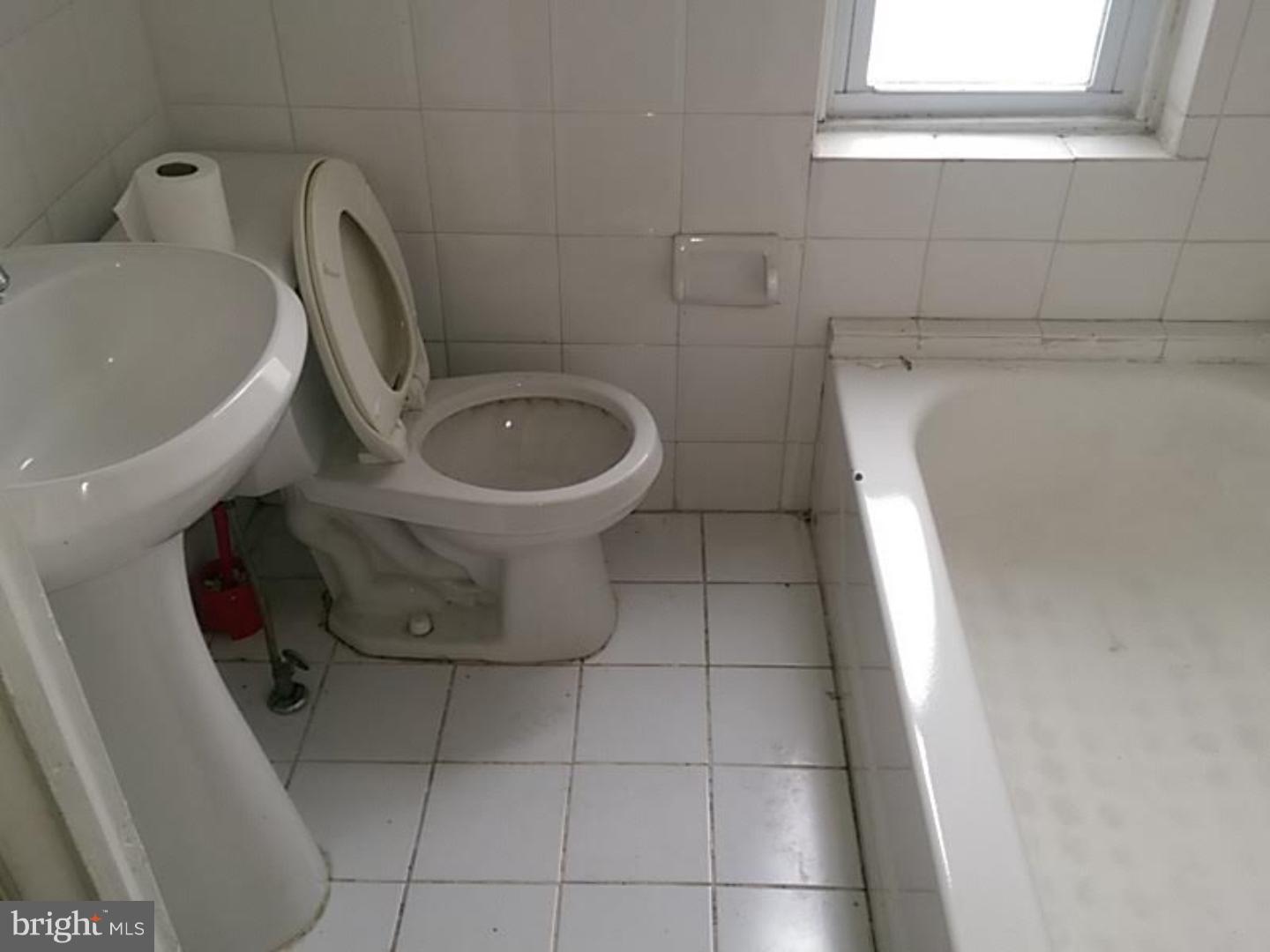 FAIRMOUNT - Residential