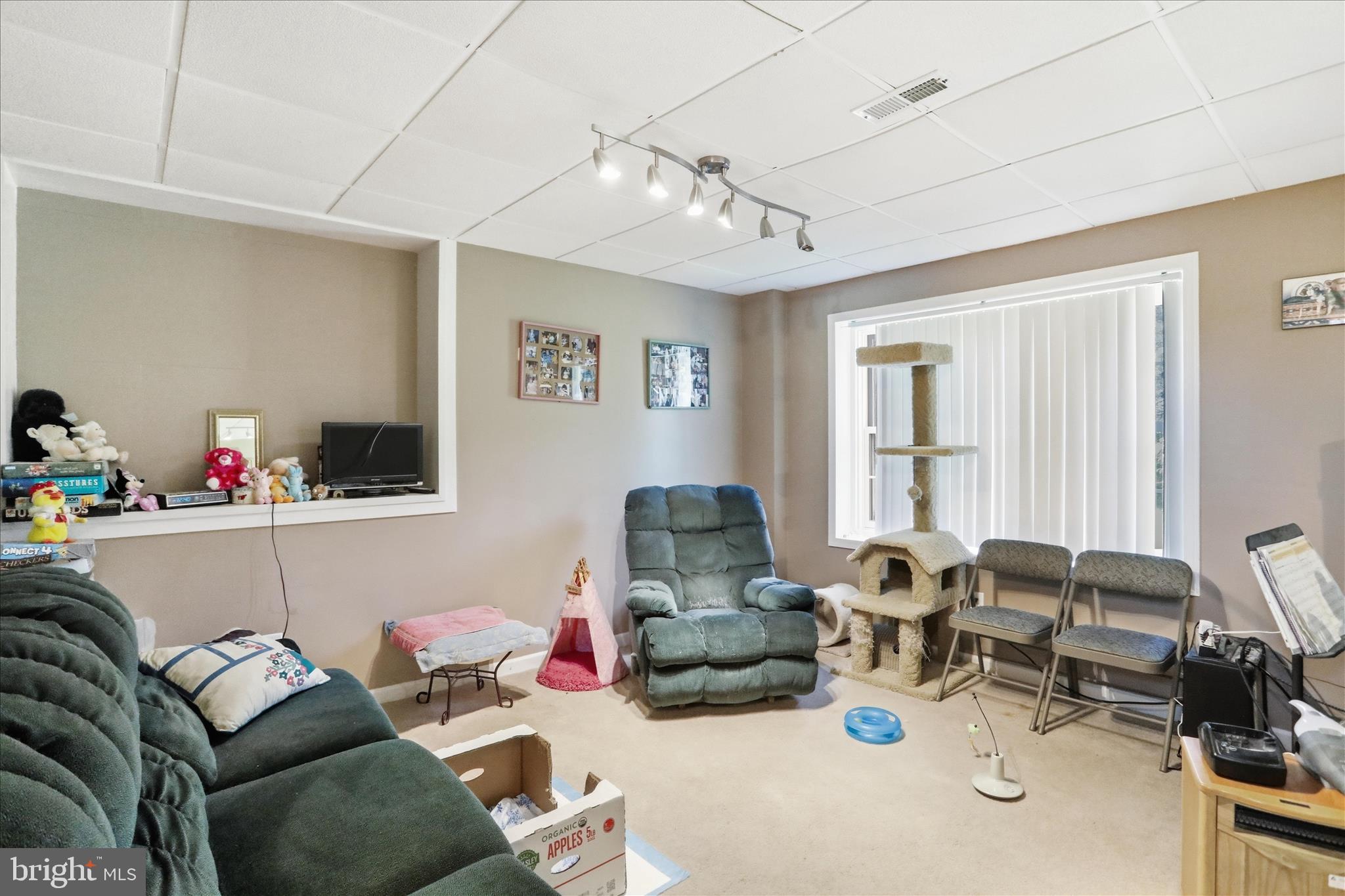 PENN NATIONAL - Residential