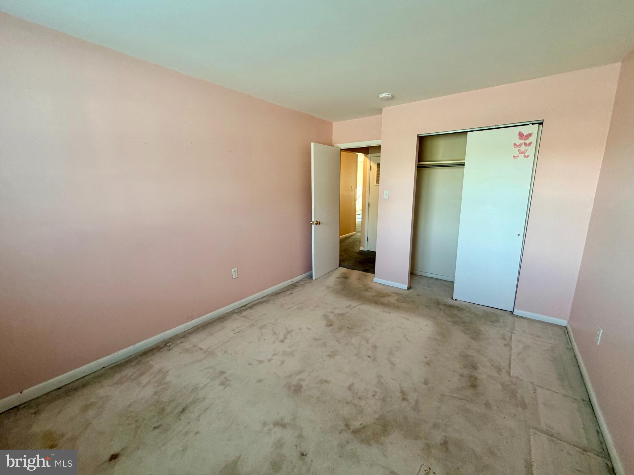 ASTON ARMS - Residential